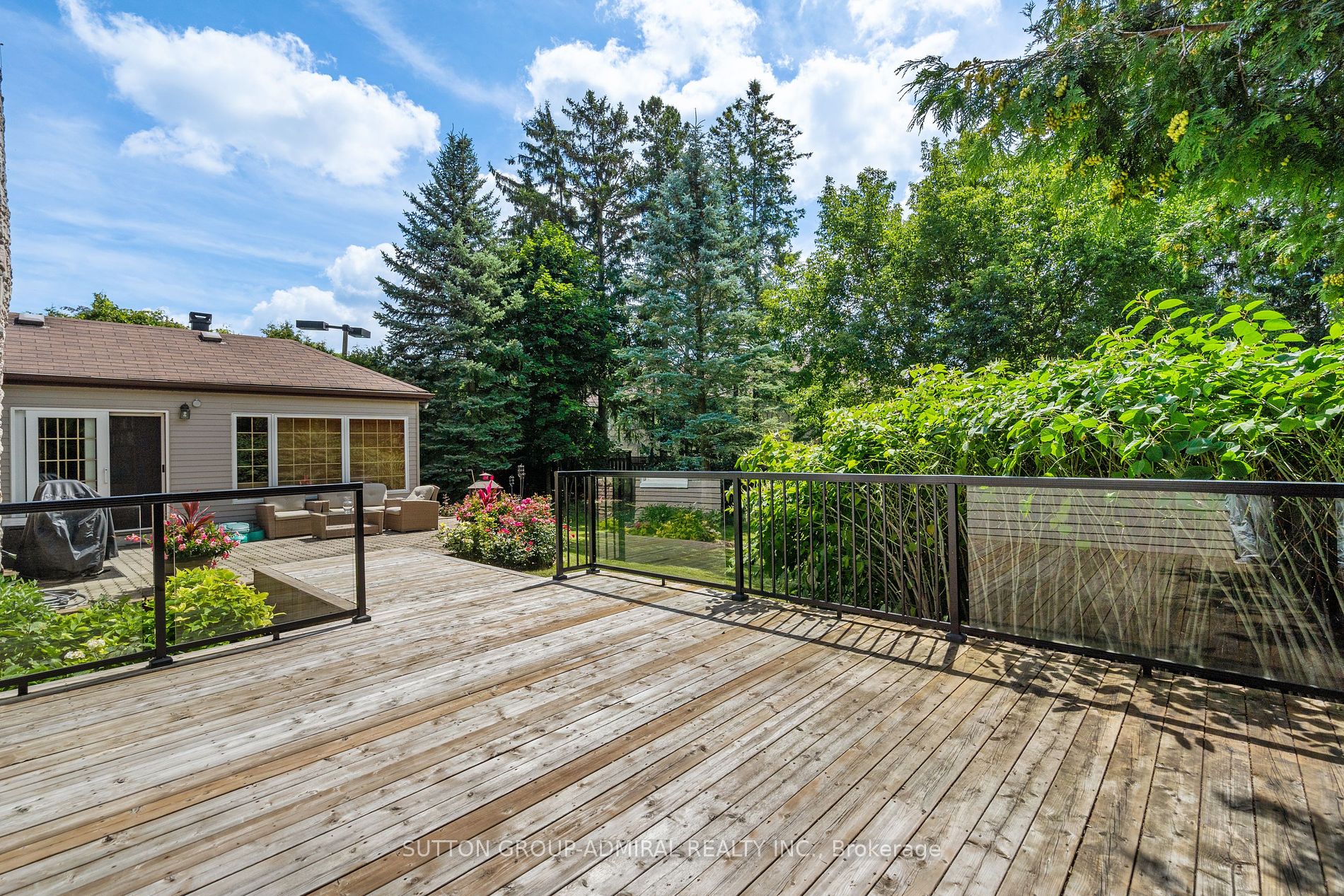109 Highland Lane