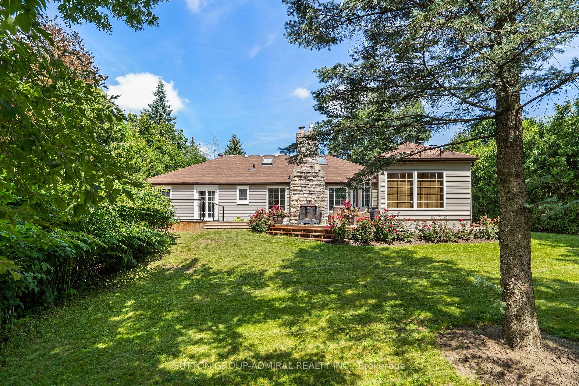 109 Highland Lane