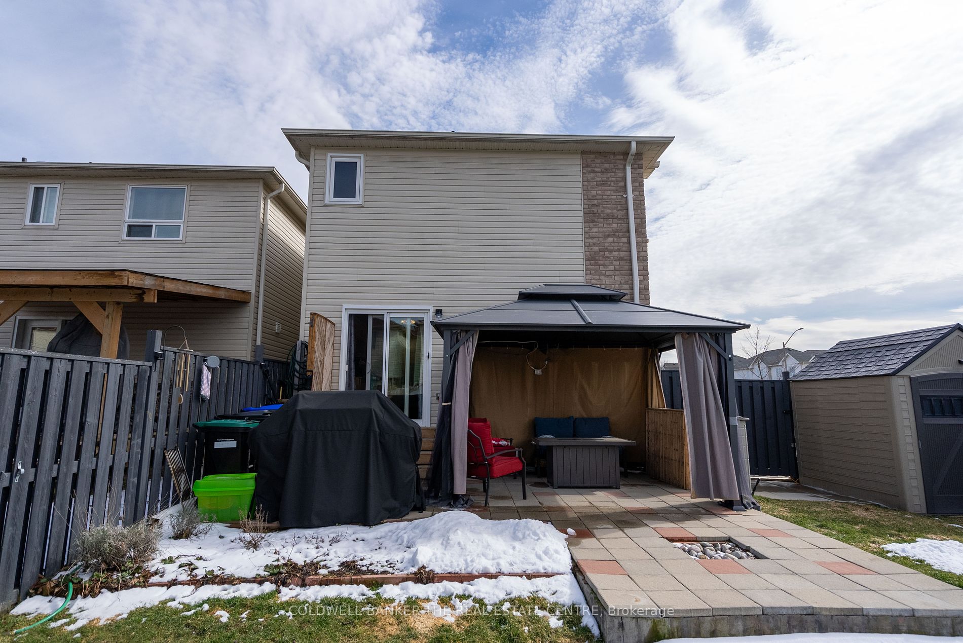 89 LOOKOUT Street