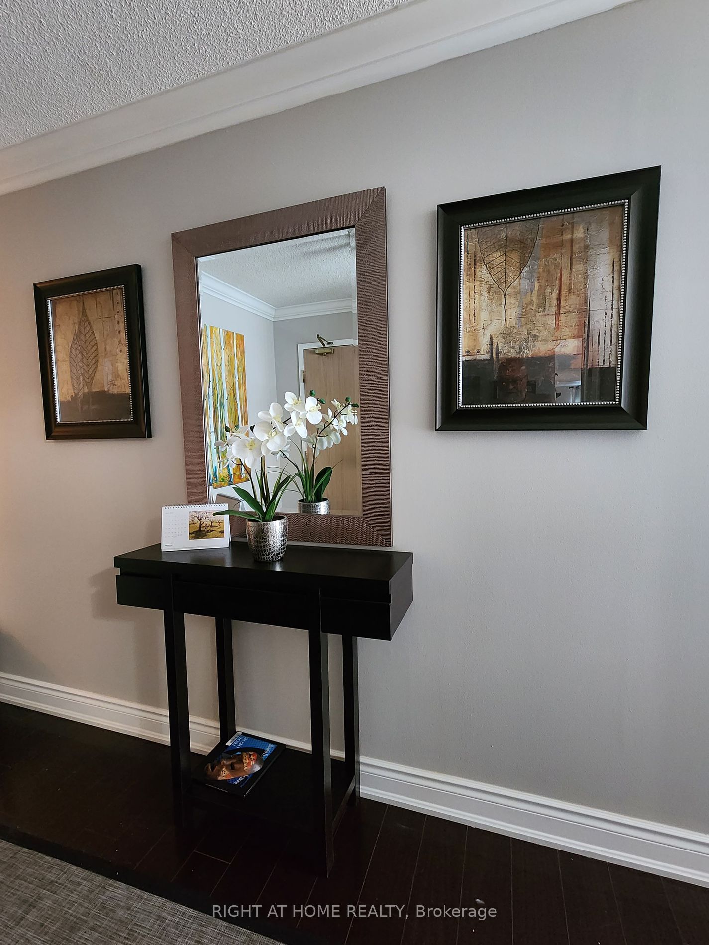 30 Harding Boulevard W, #1004