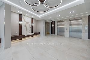 30 Harding Boulevard W, #1004