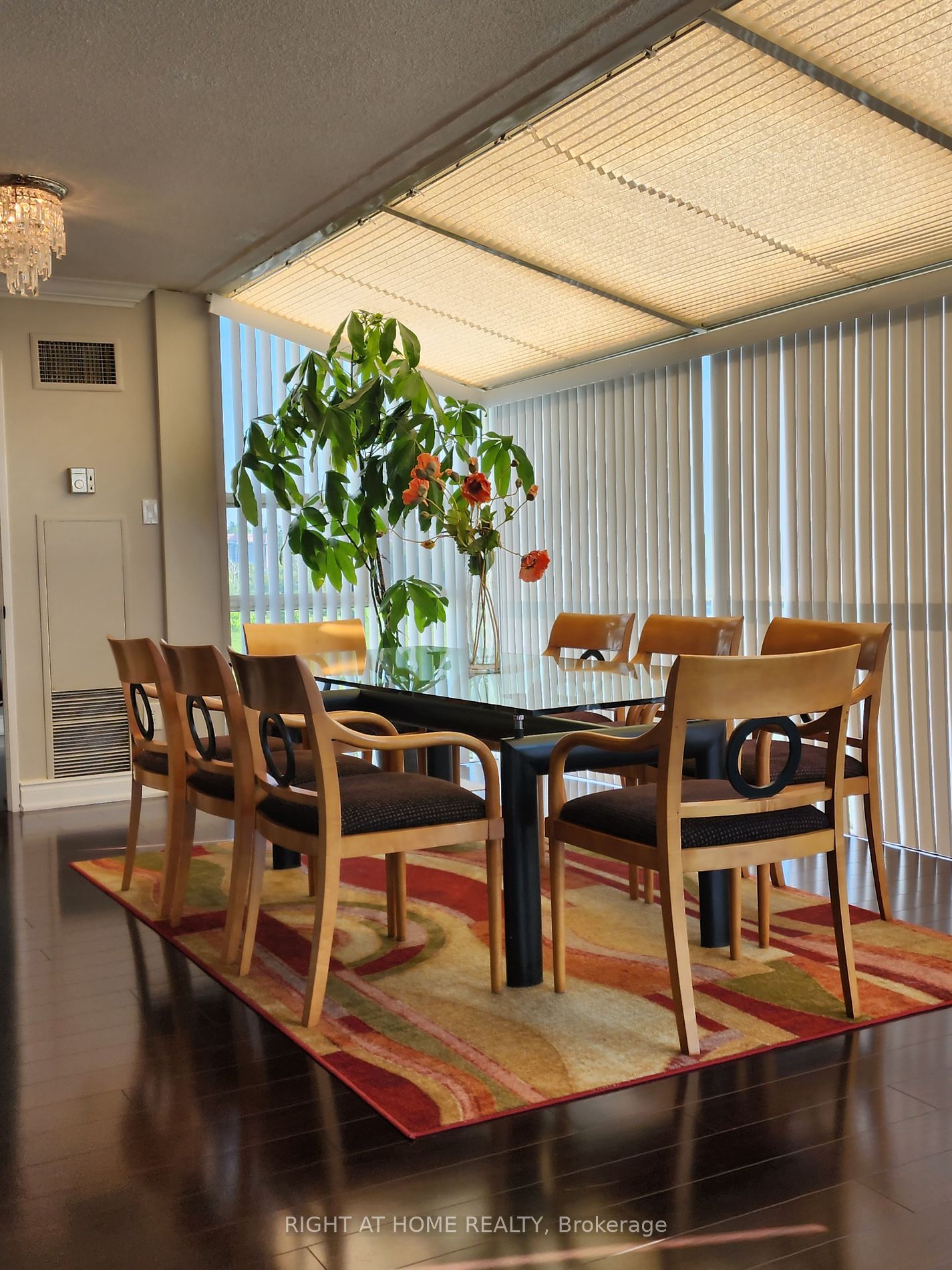 30 Harding Boulevard W, #1004