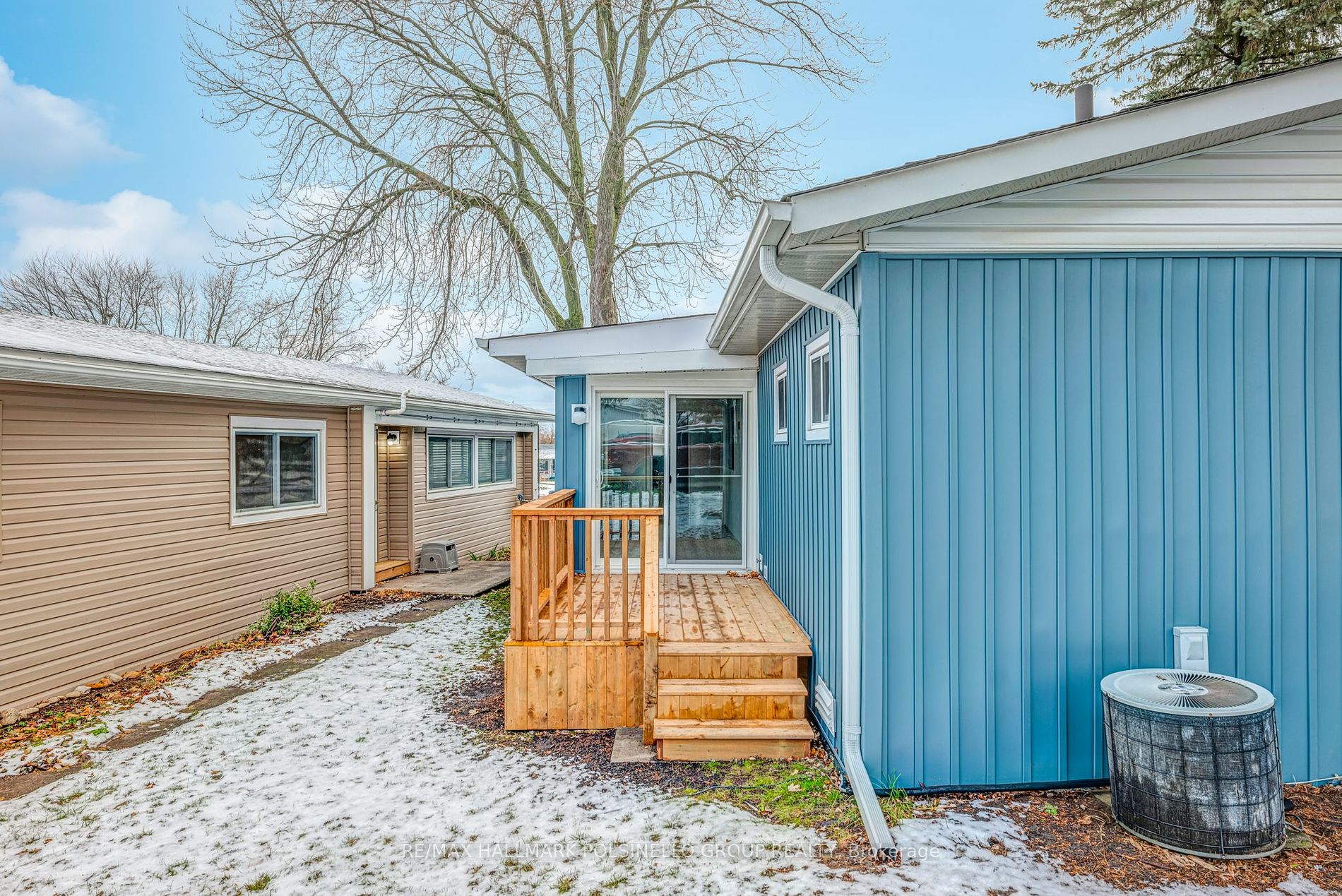 30 WEEPING WILLOW Drive