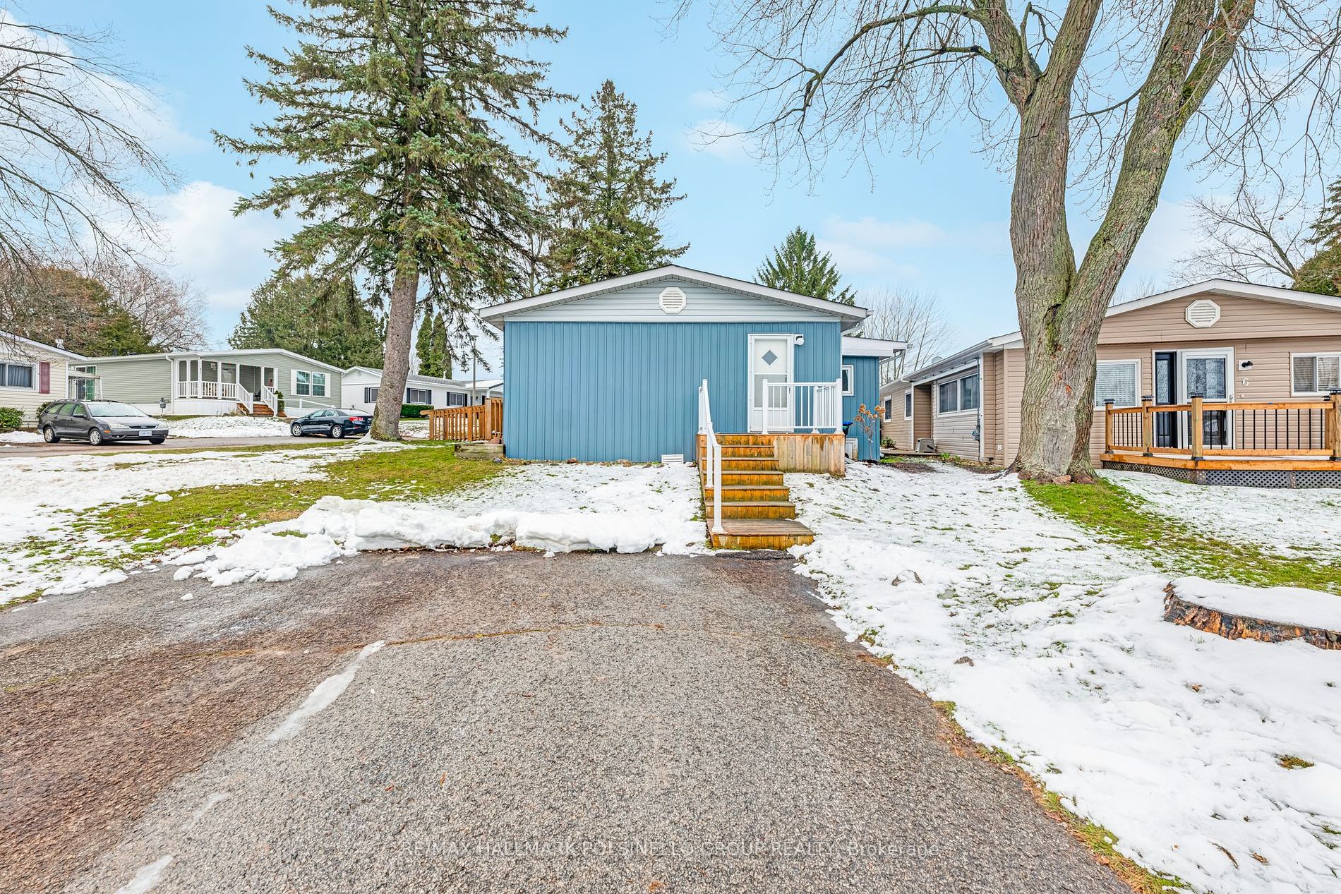 30 WEEPING WILLOW Drive