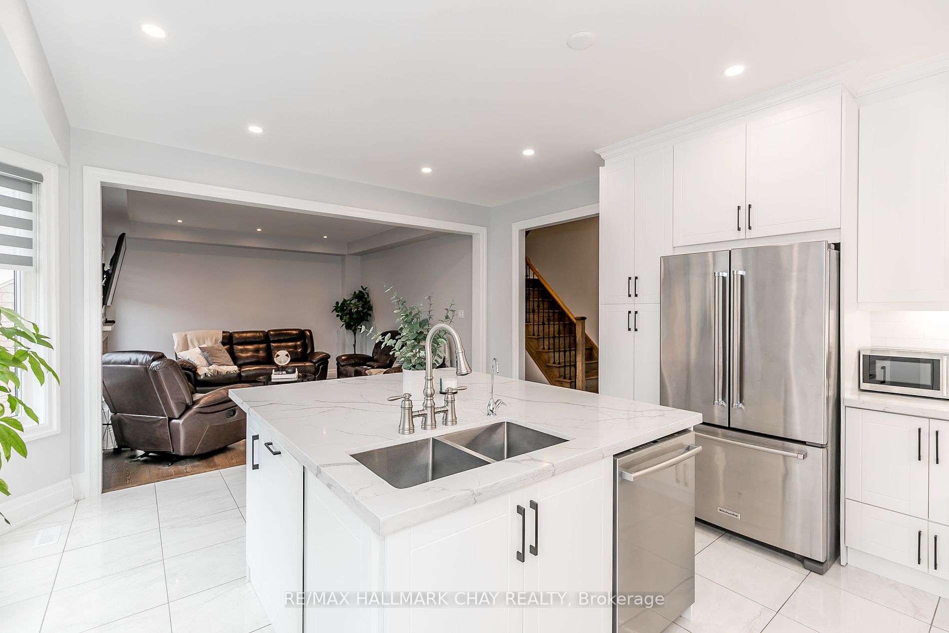 16 Mckay Ave