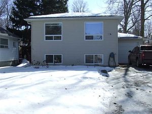 779 Innisfil Beach Rd