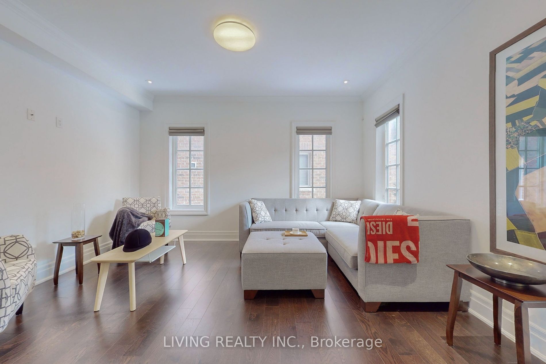 12 Plantain Lane