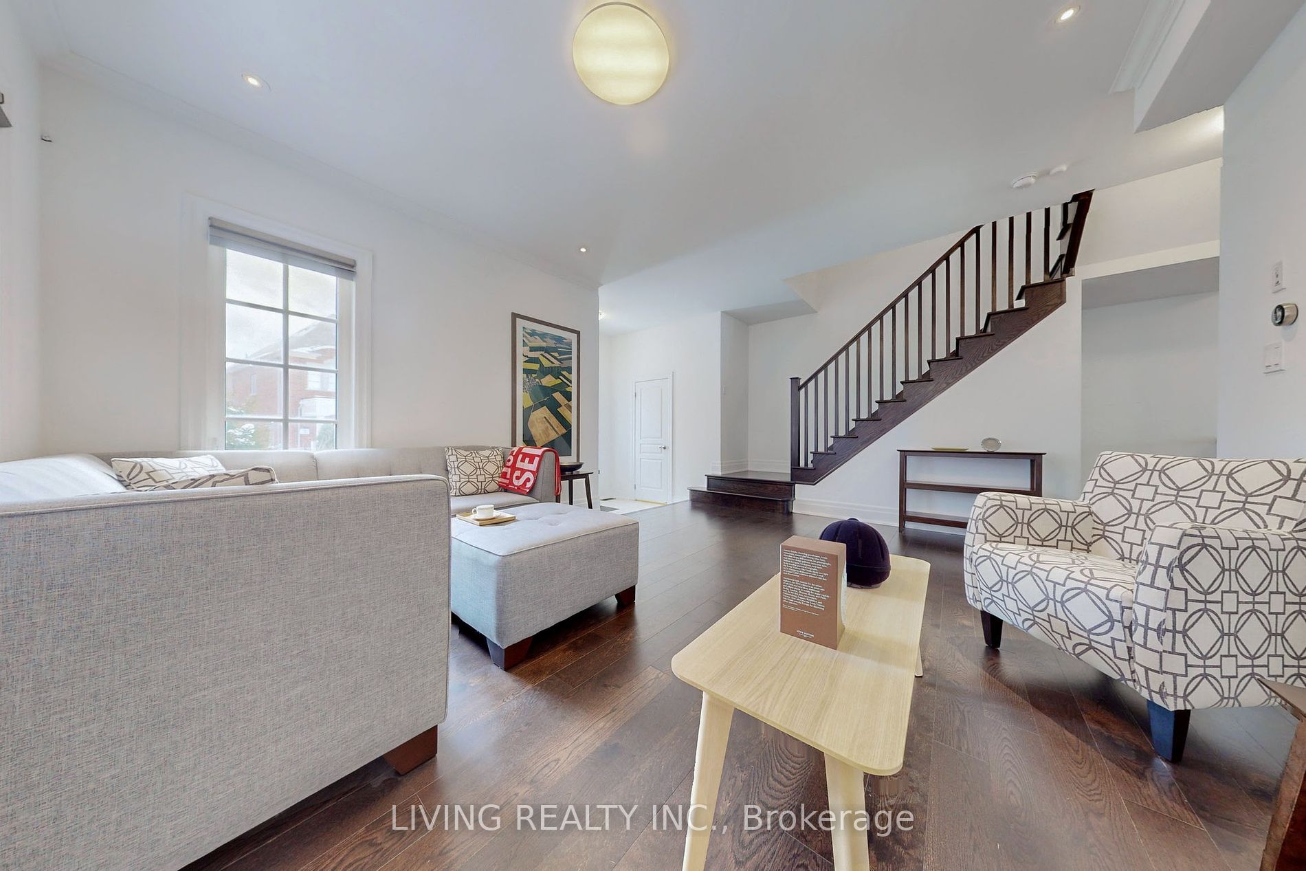 12 Plantain Lane