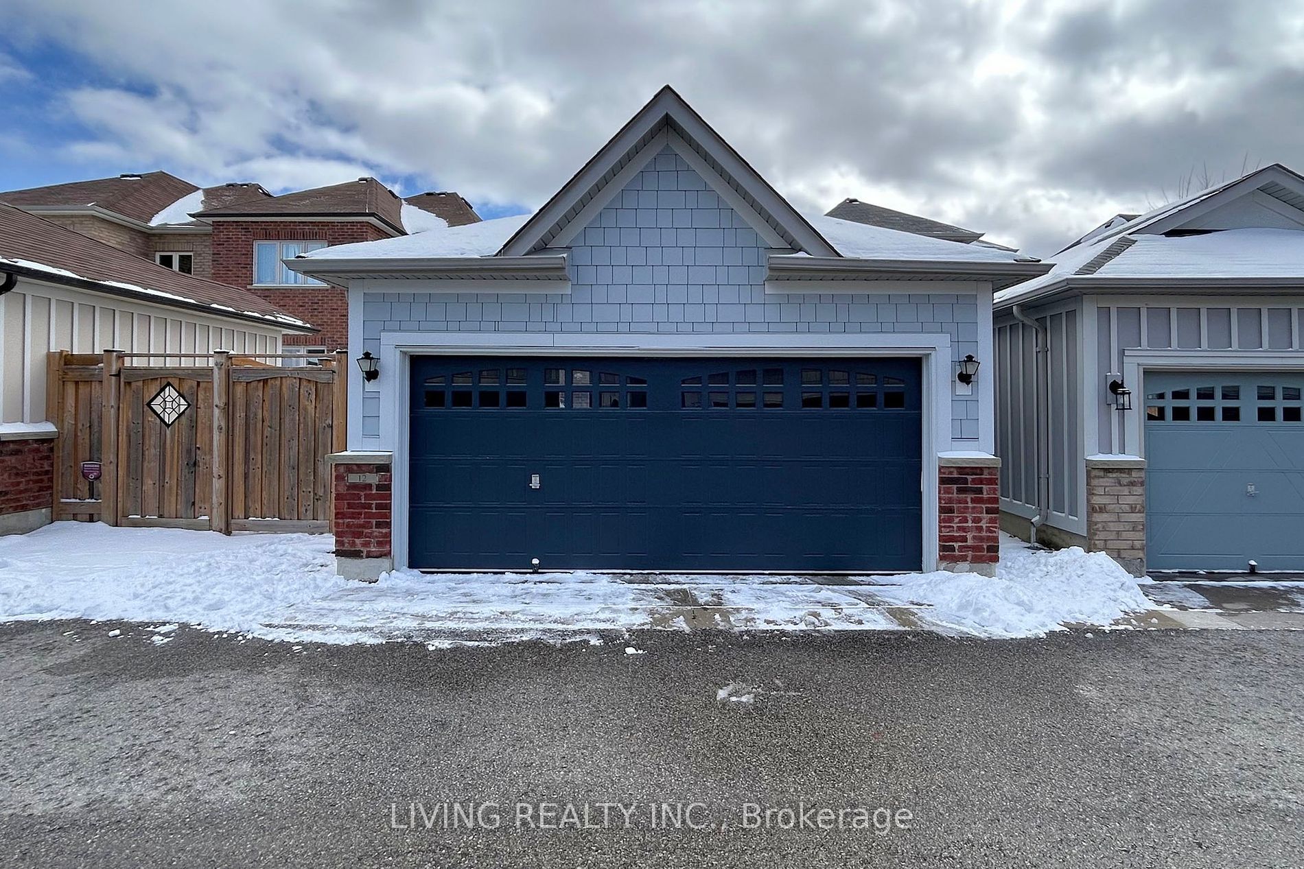 12 Plantain Lane