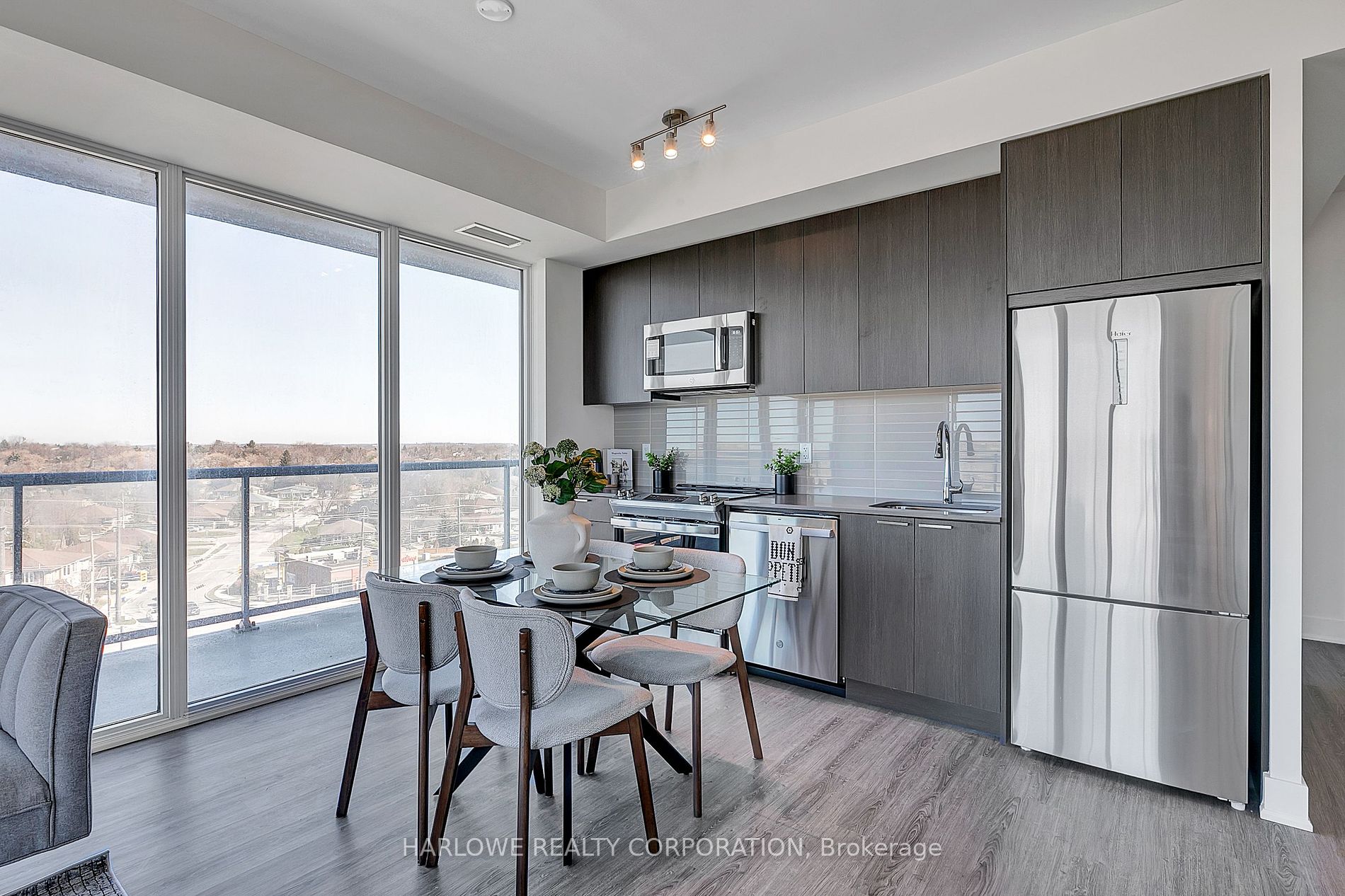185 Deerfield Road, #709