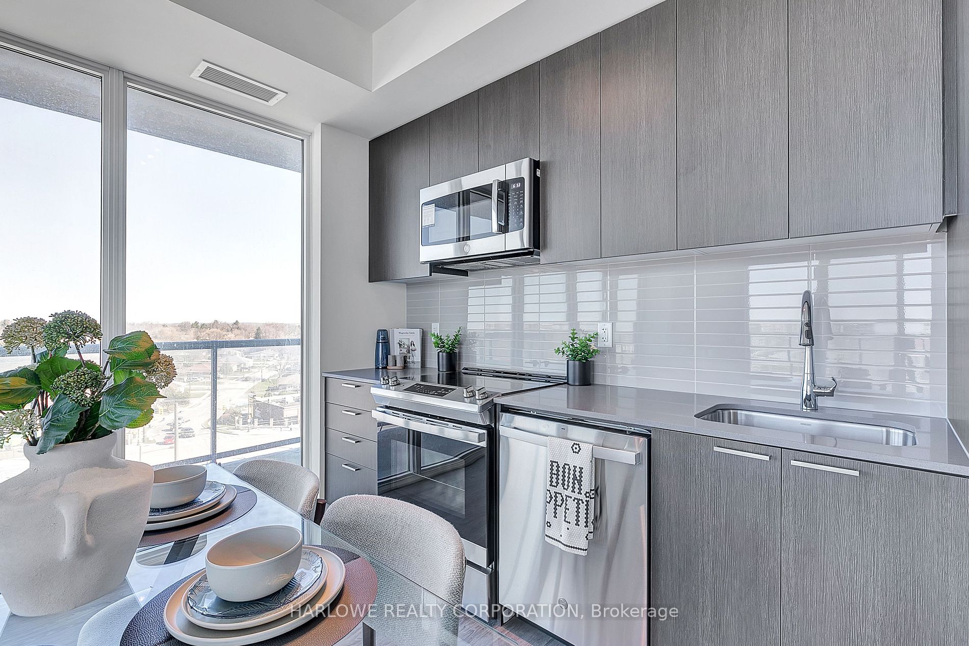 185 Deerfield Road, #709