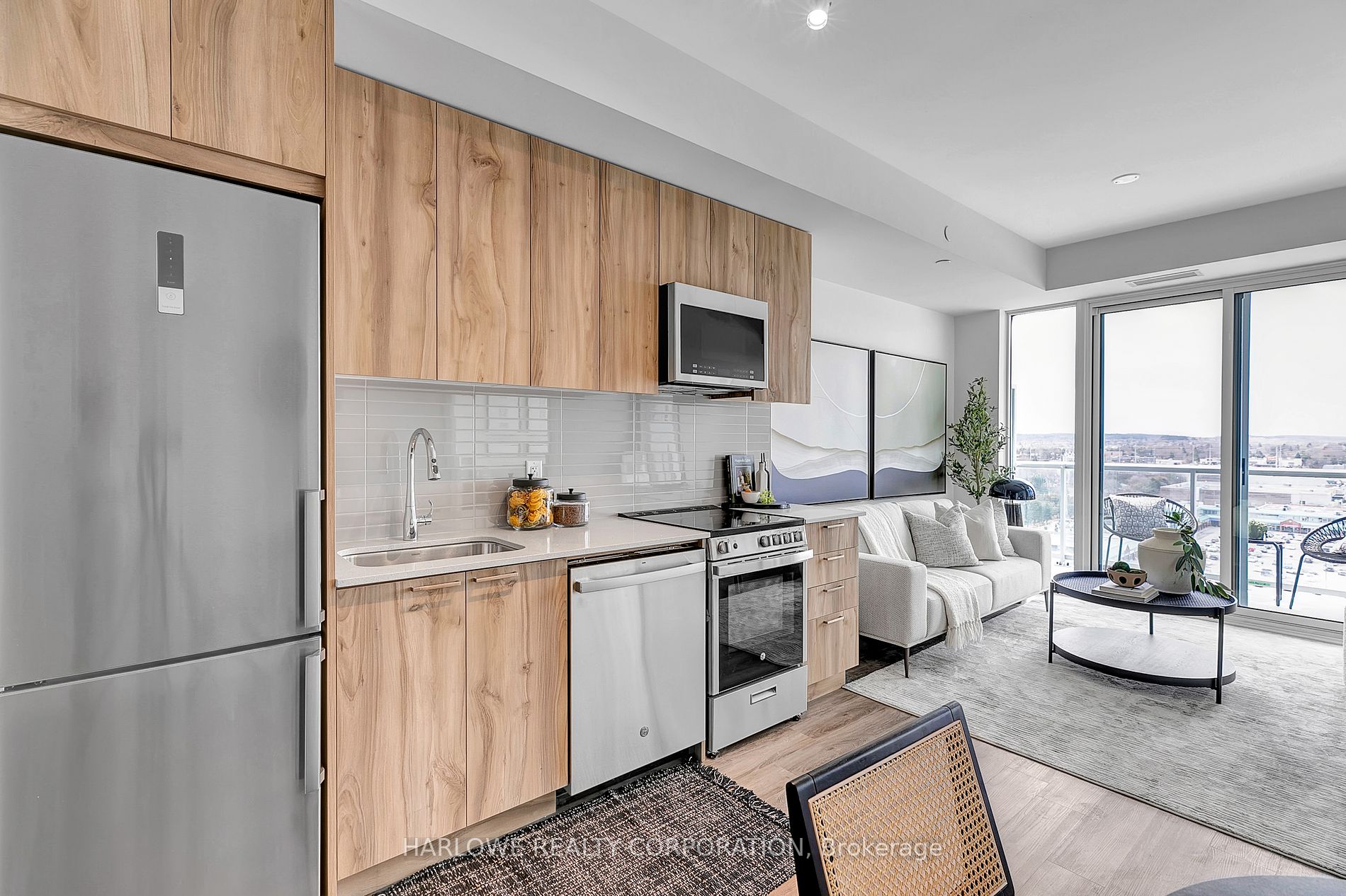 185 Deerfield Rd, #1306