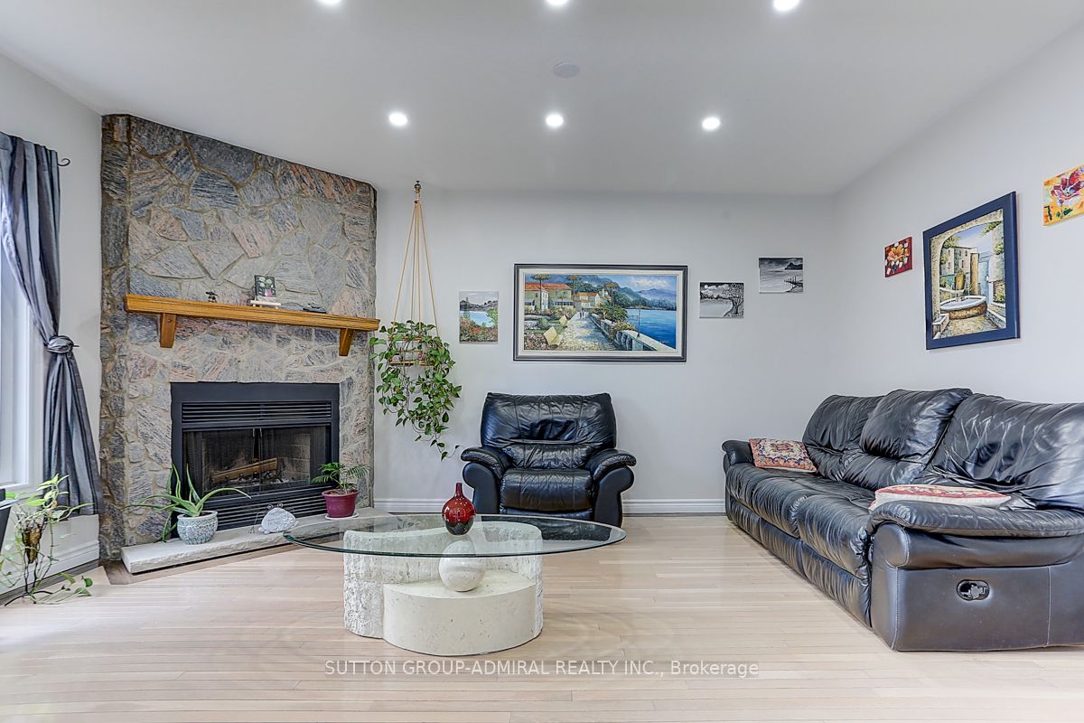 40 Red Rock Drive