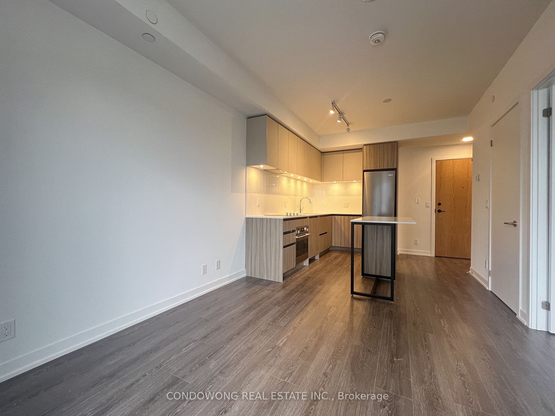 7950 Bathurst Street #518