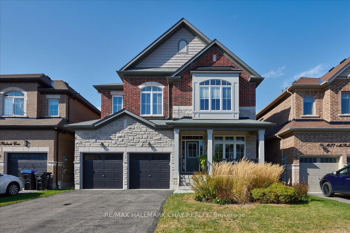 1433 McRoberts Crescent