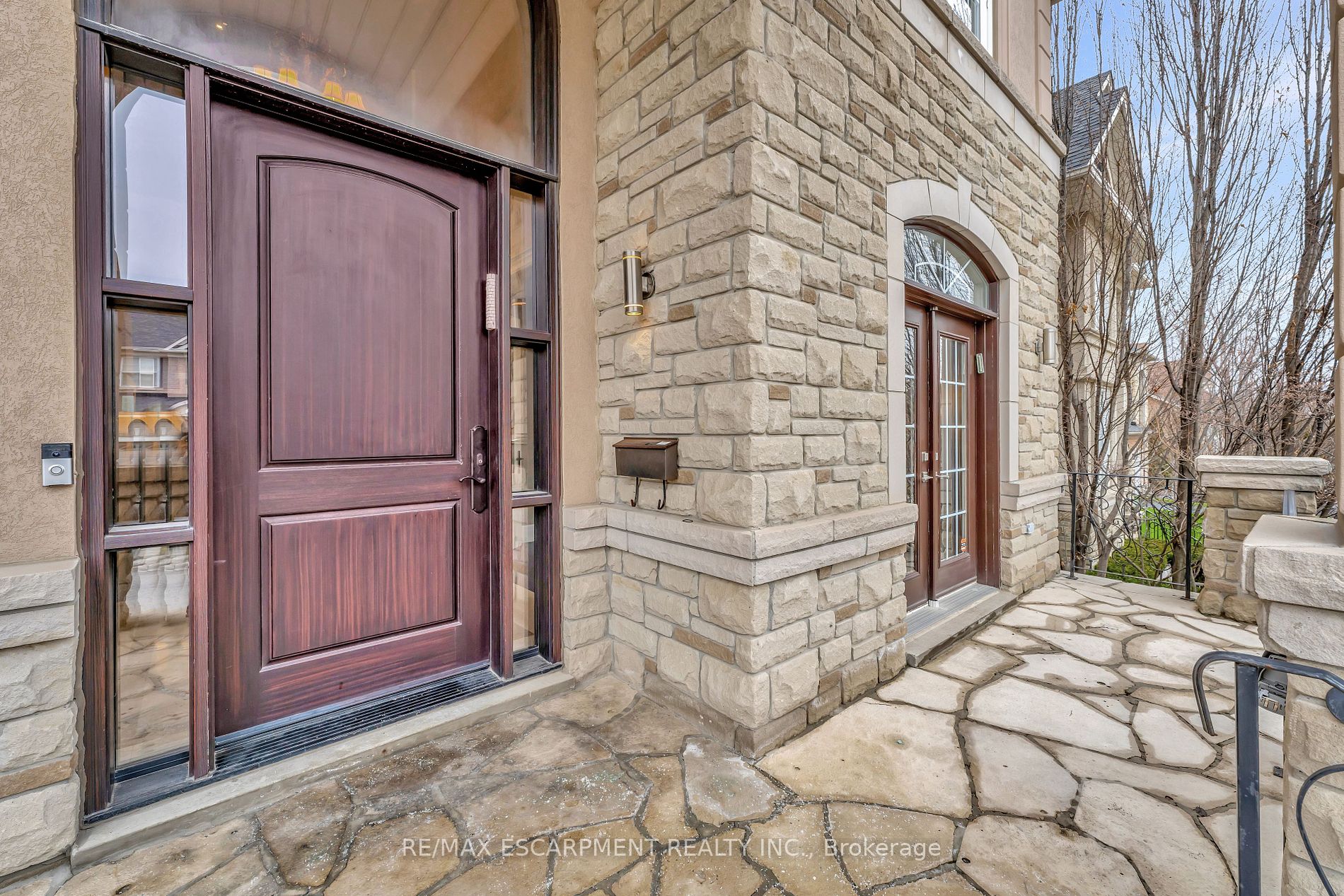 50 Auburndale Drive