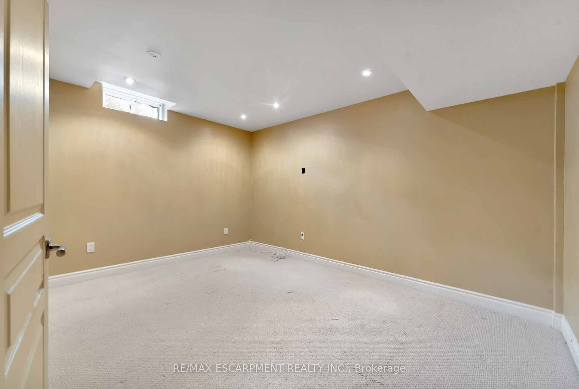 50 Auburndale Drive