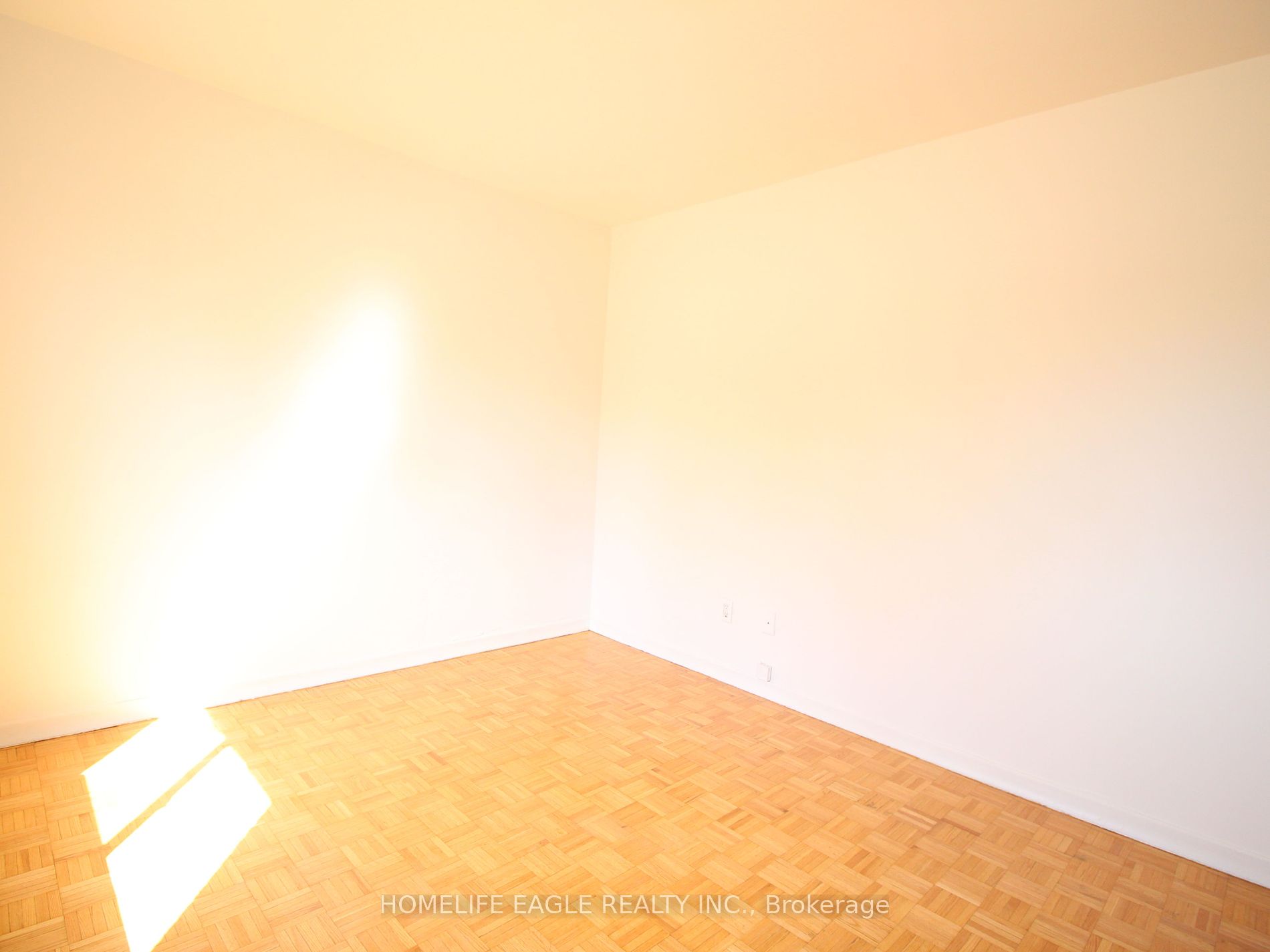 165 Colborne Avenue, #202