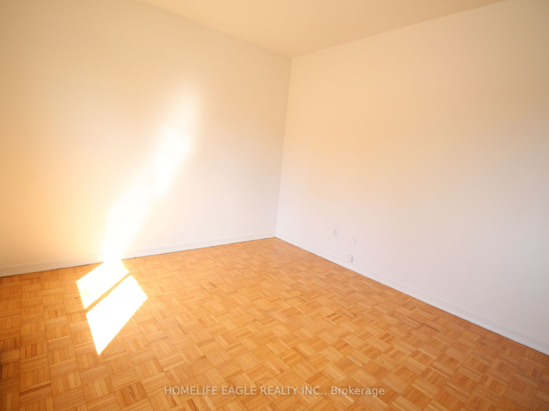 165 Colborne Avenue, #202