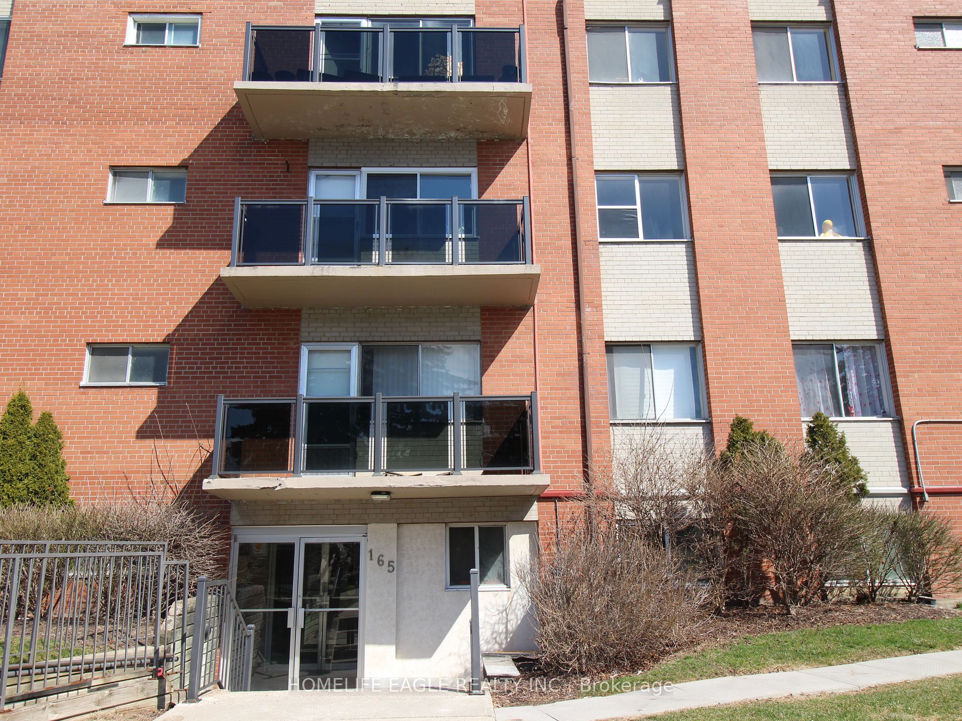 165 Colborne Avenue, #202
