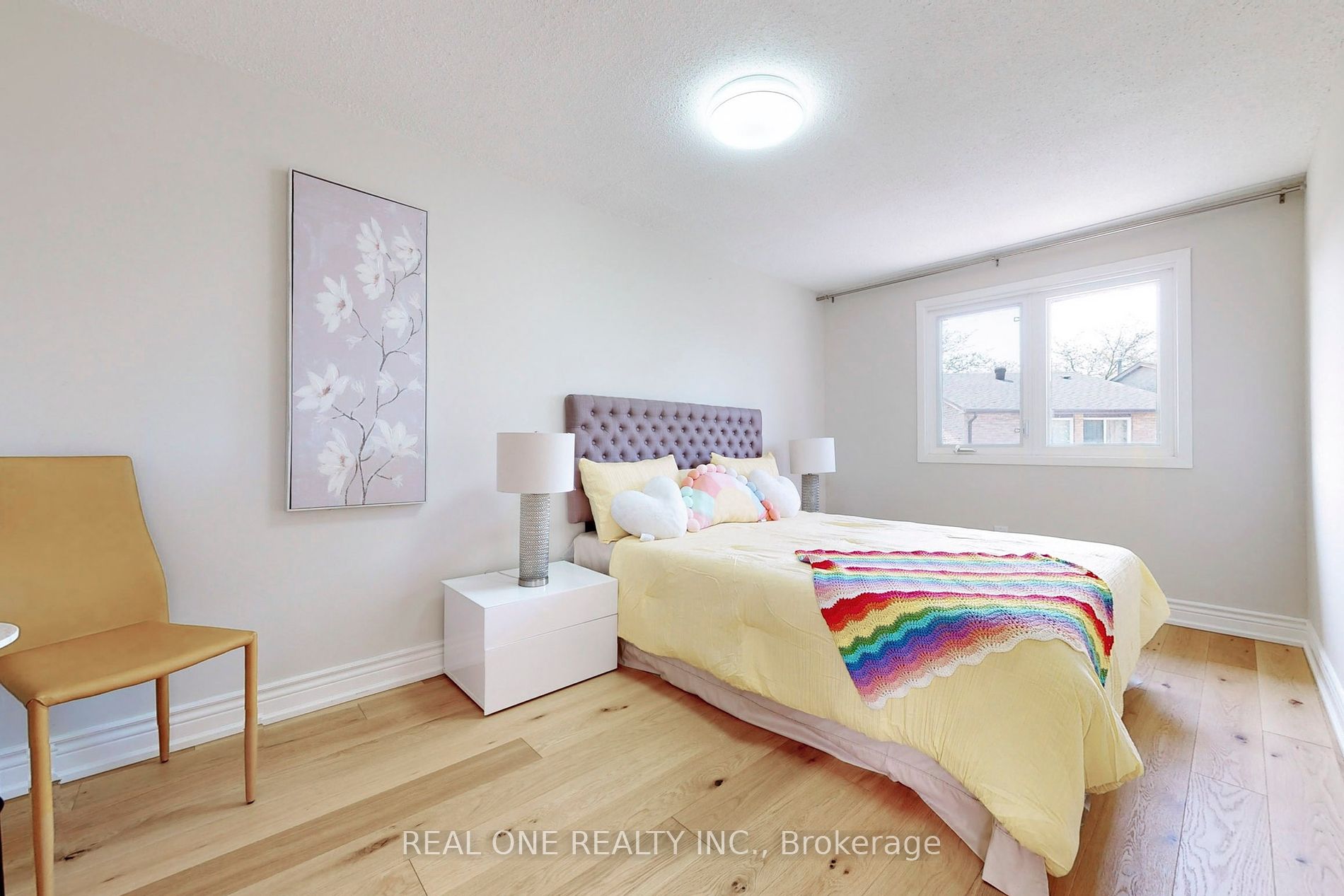 76 Cottsmore Cres