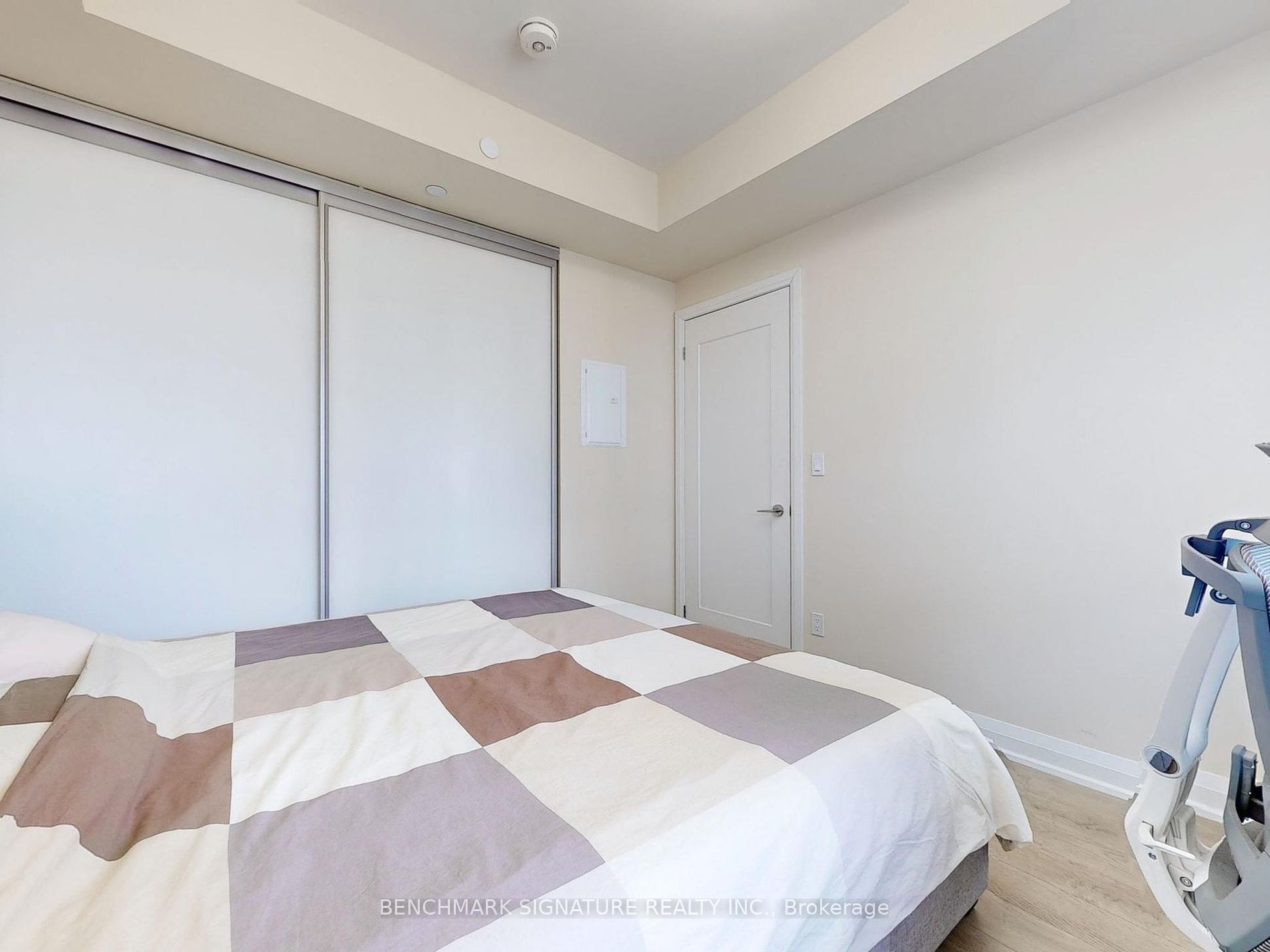 396 Highway 7 E, #812