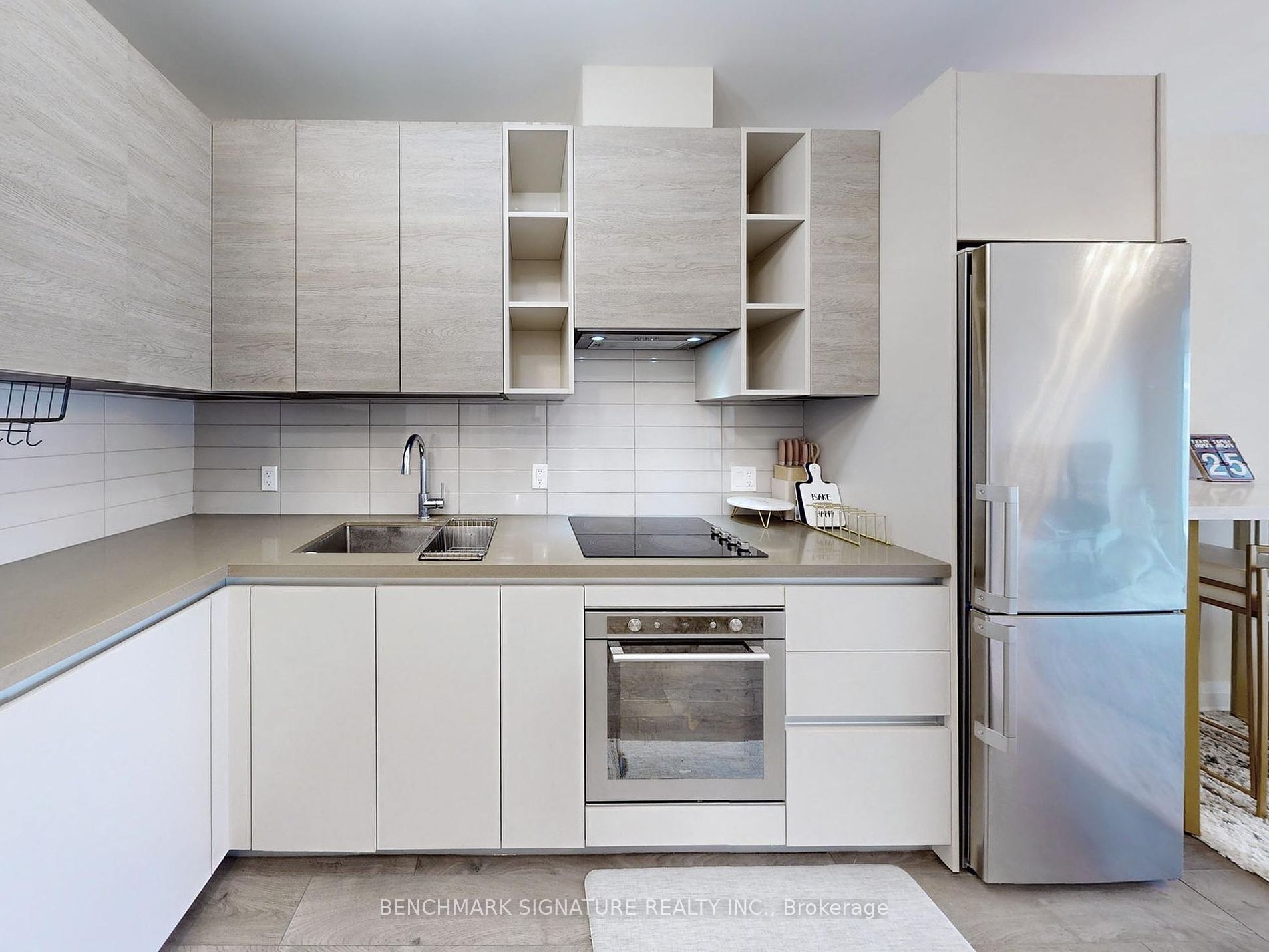 396 Highway 7 E, #812