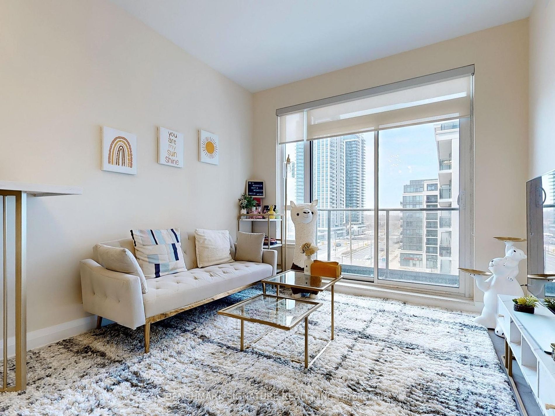 396 Highway 7 E, #812