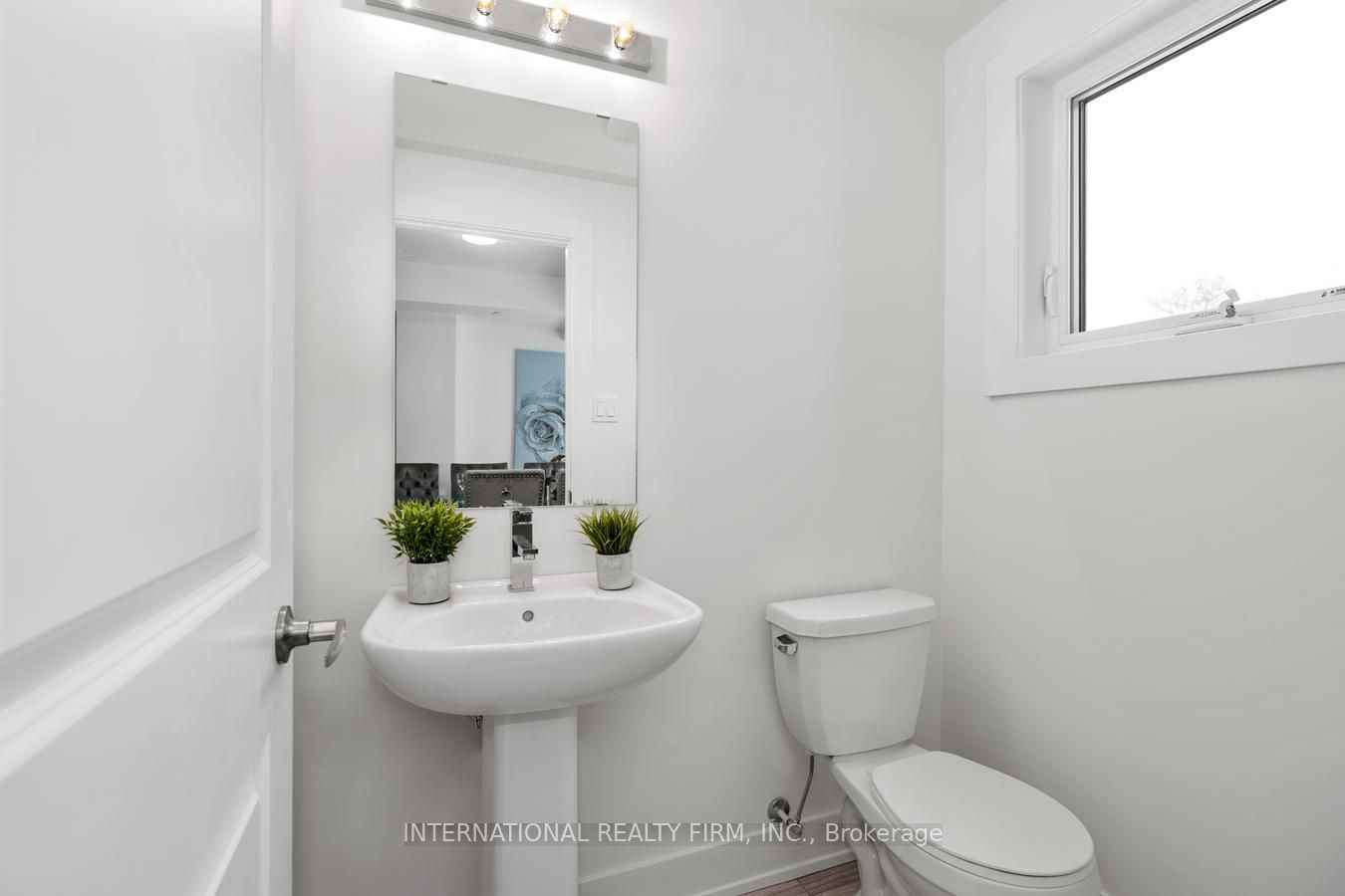 1 Hartman Avenue, #5