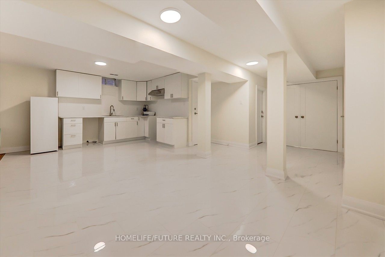 47 Mohandas Drive