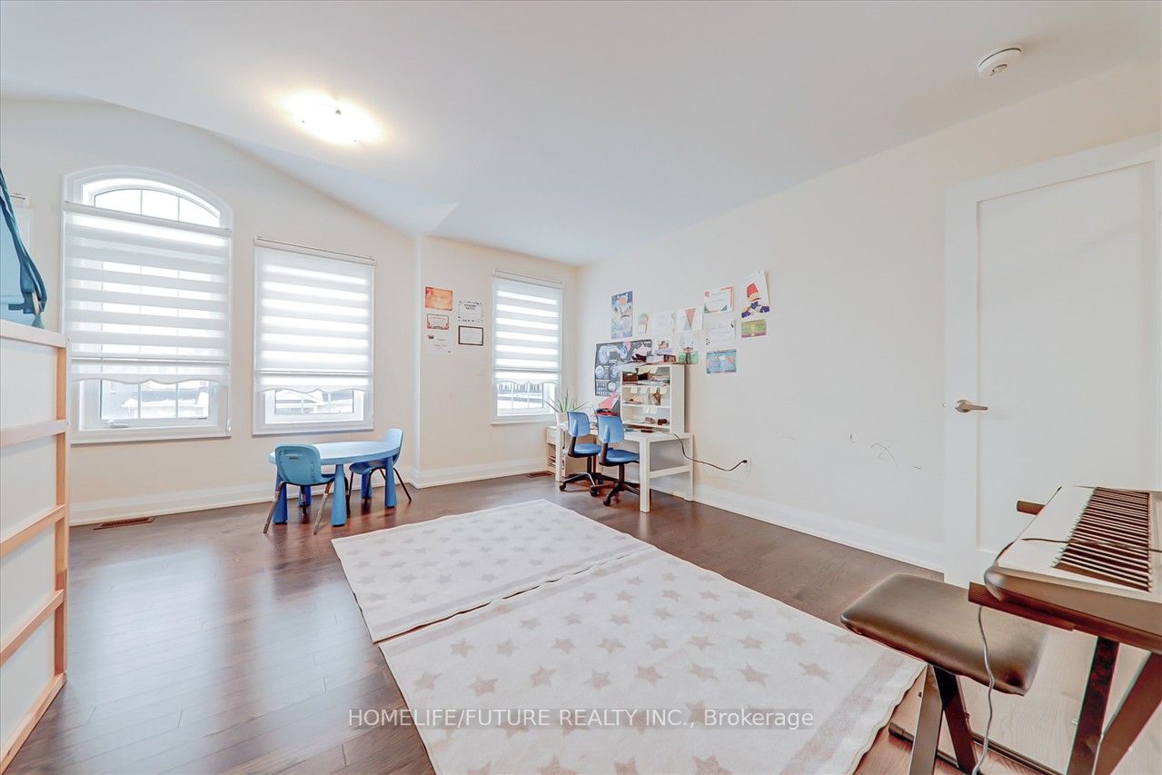 47 Mohandas Drive