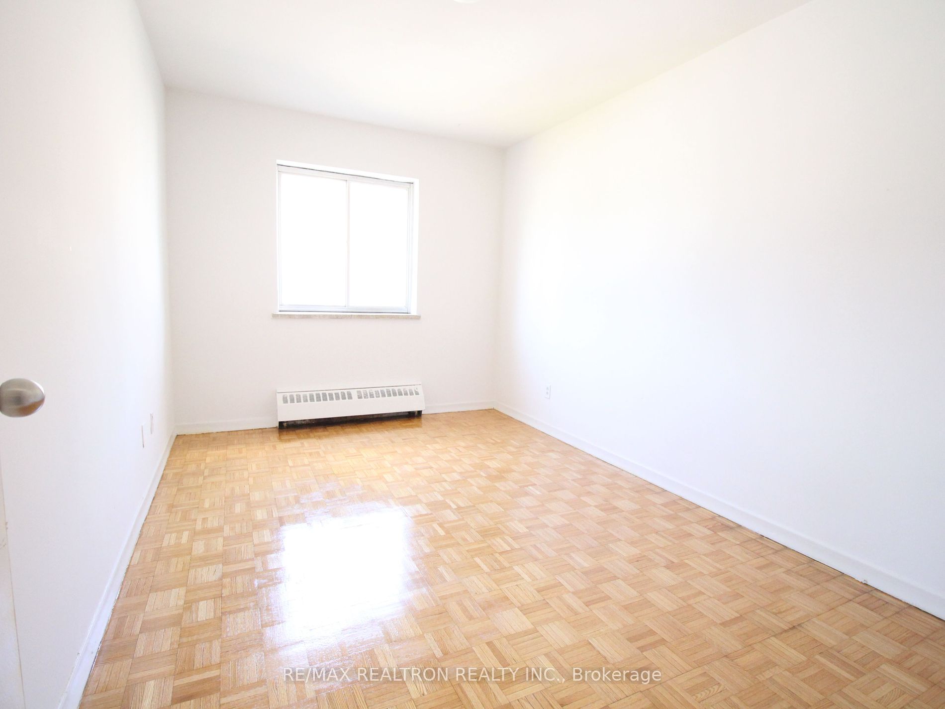 165 Colborne Avenue, #202