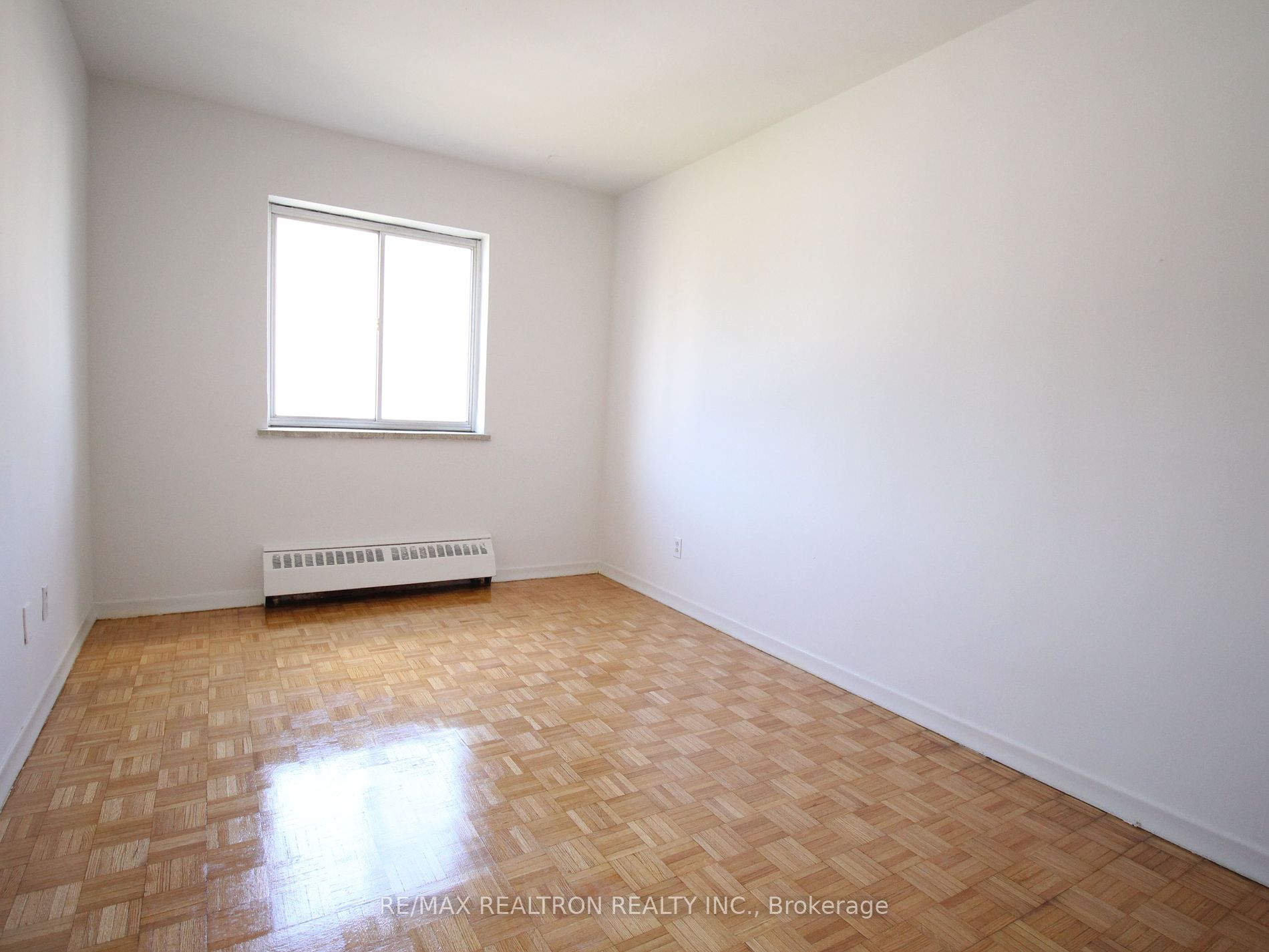 165 Colborne Avenue, #202