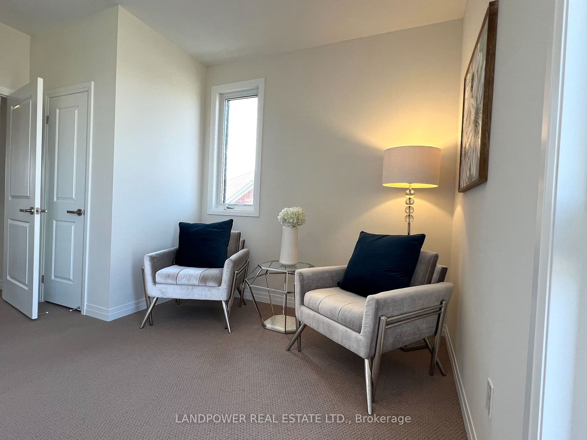 1655 Bur Oak Avenue #14