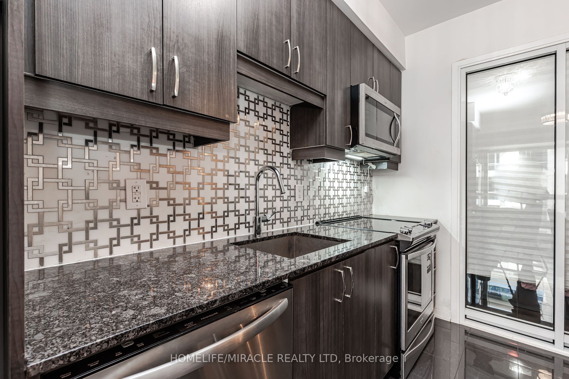 9199 Yonge Street, #504SE