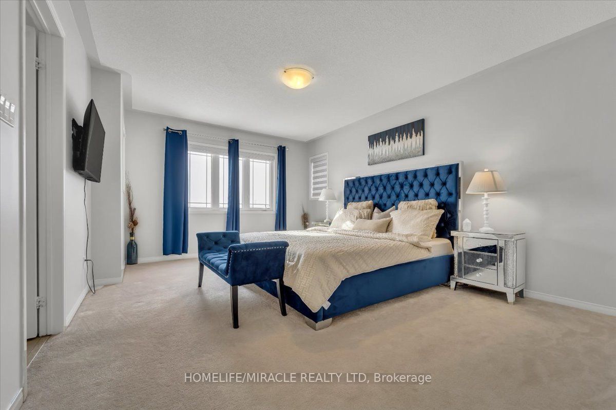 7 Treetops Blvd