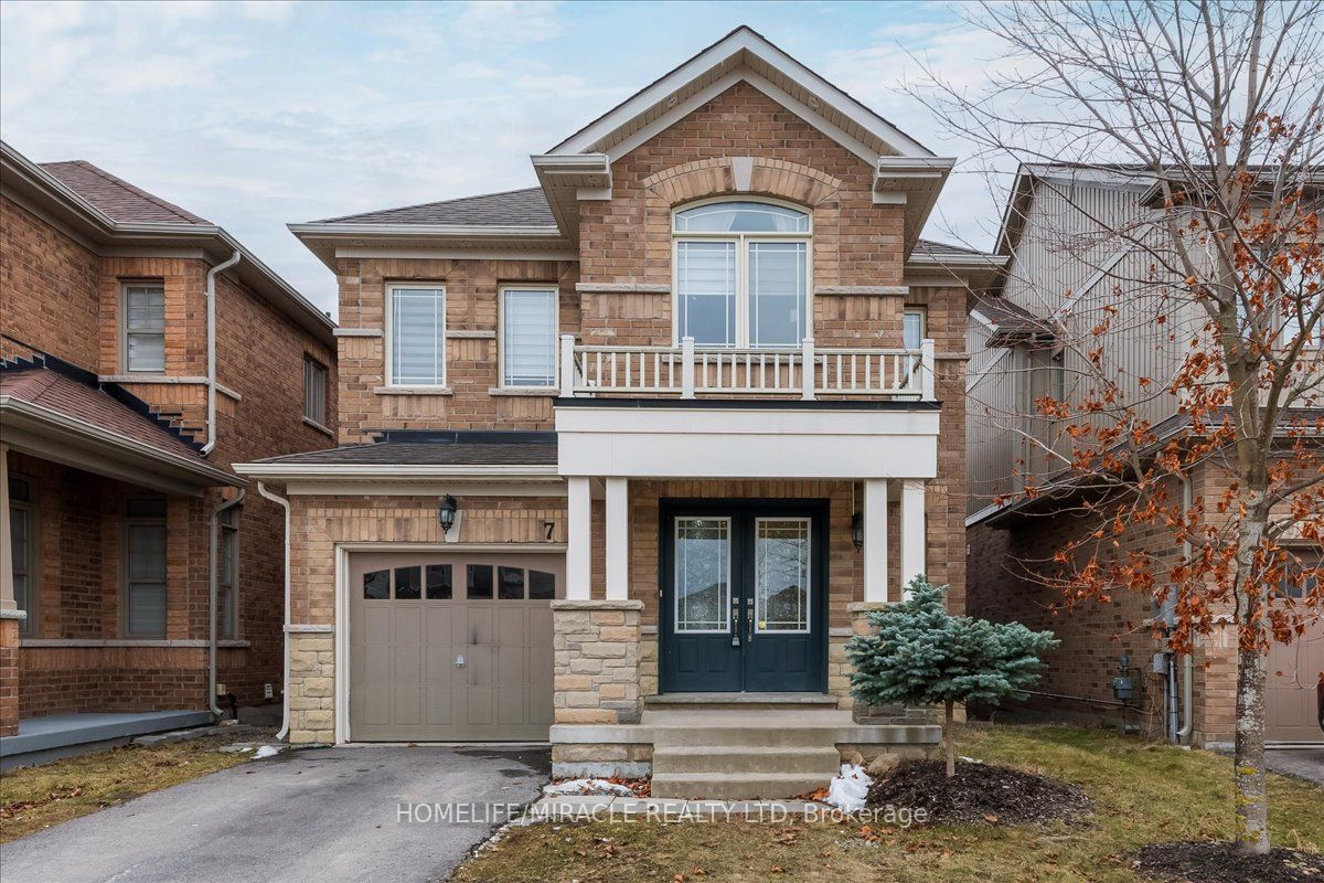 7 Treetops Blvd