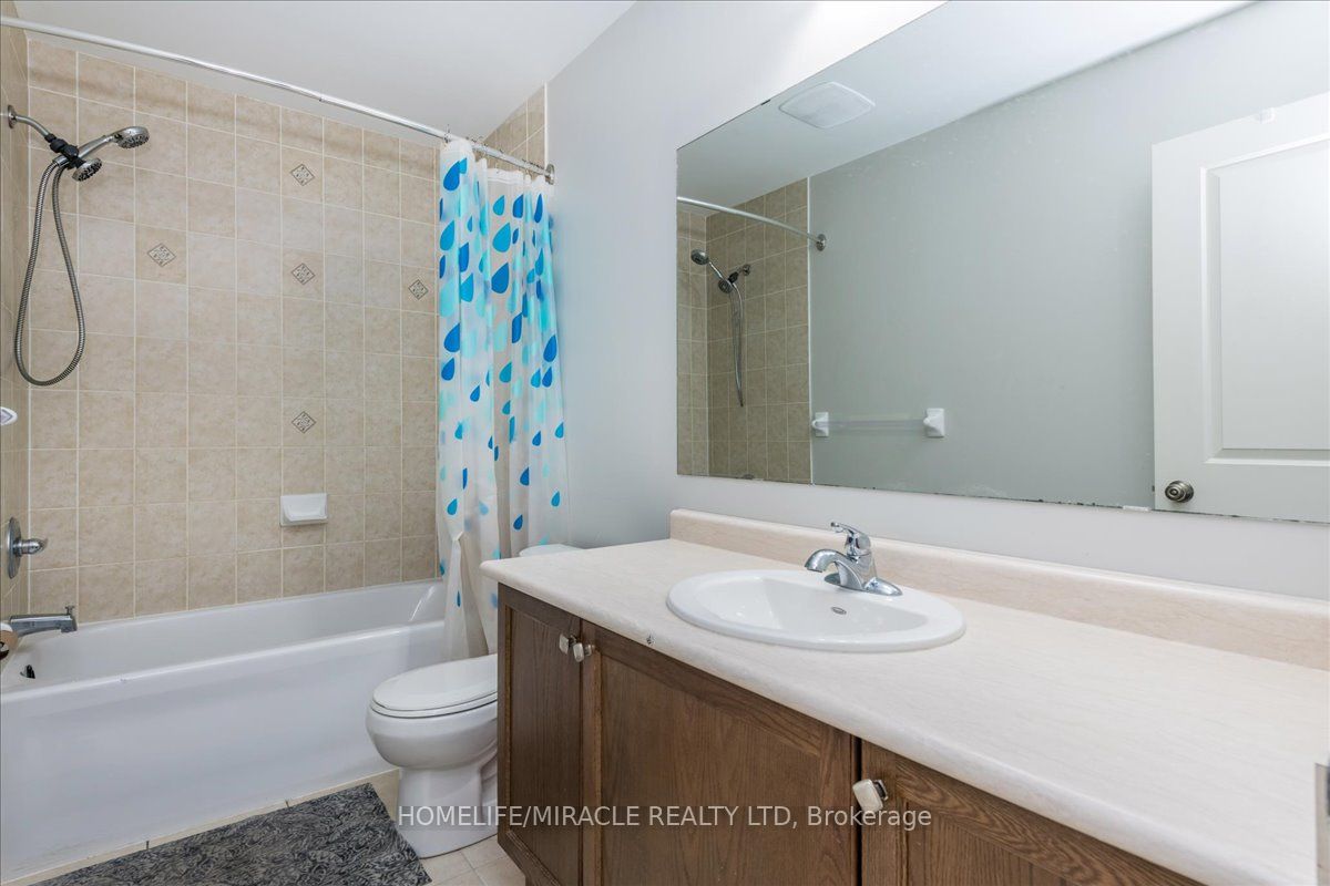 7 Treetops Blvd
