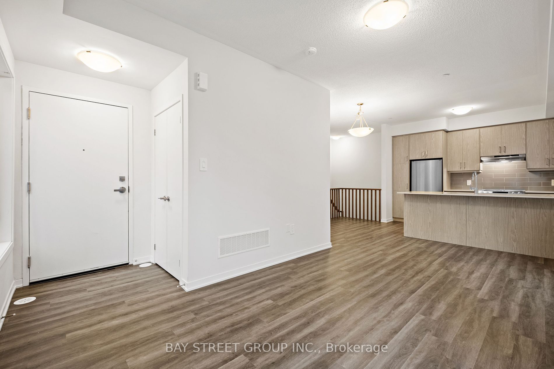 31 Honeycrisp Cres, #60