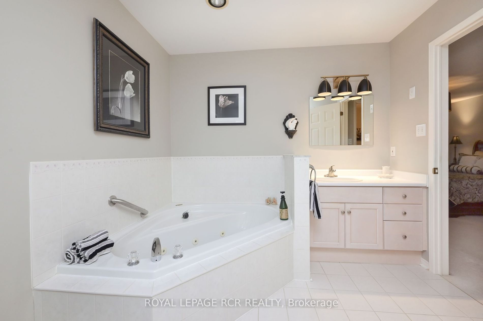 147 Riverview Rd, #6