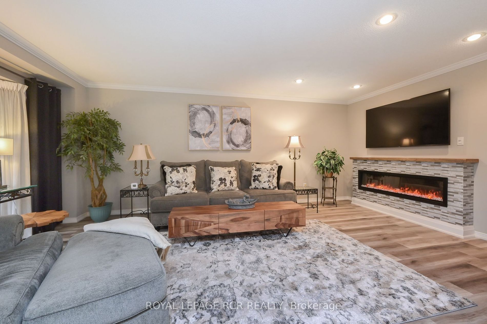 147 Riverview Rd, #6
