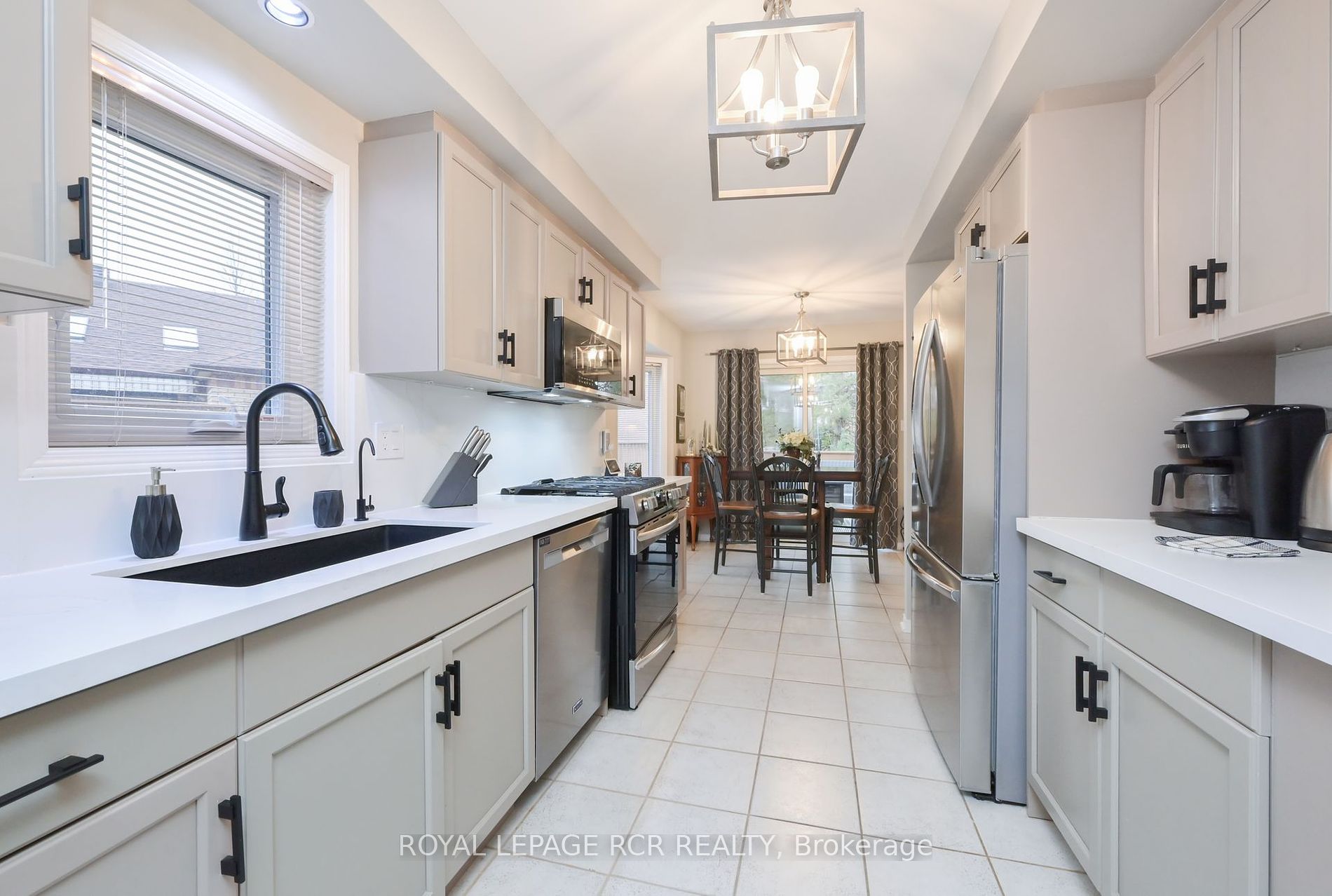 147 Riverview Rd, #6