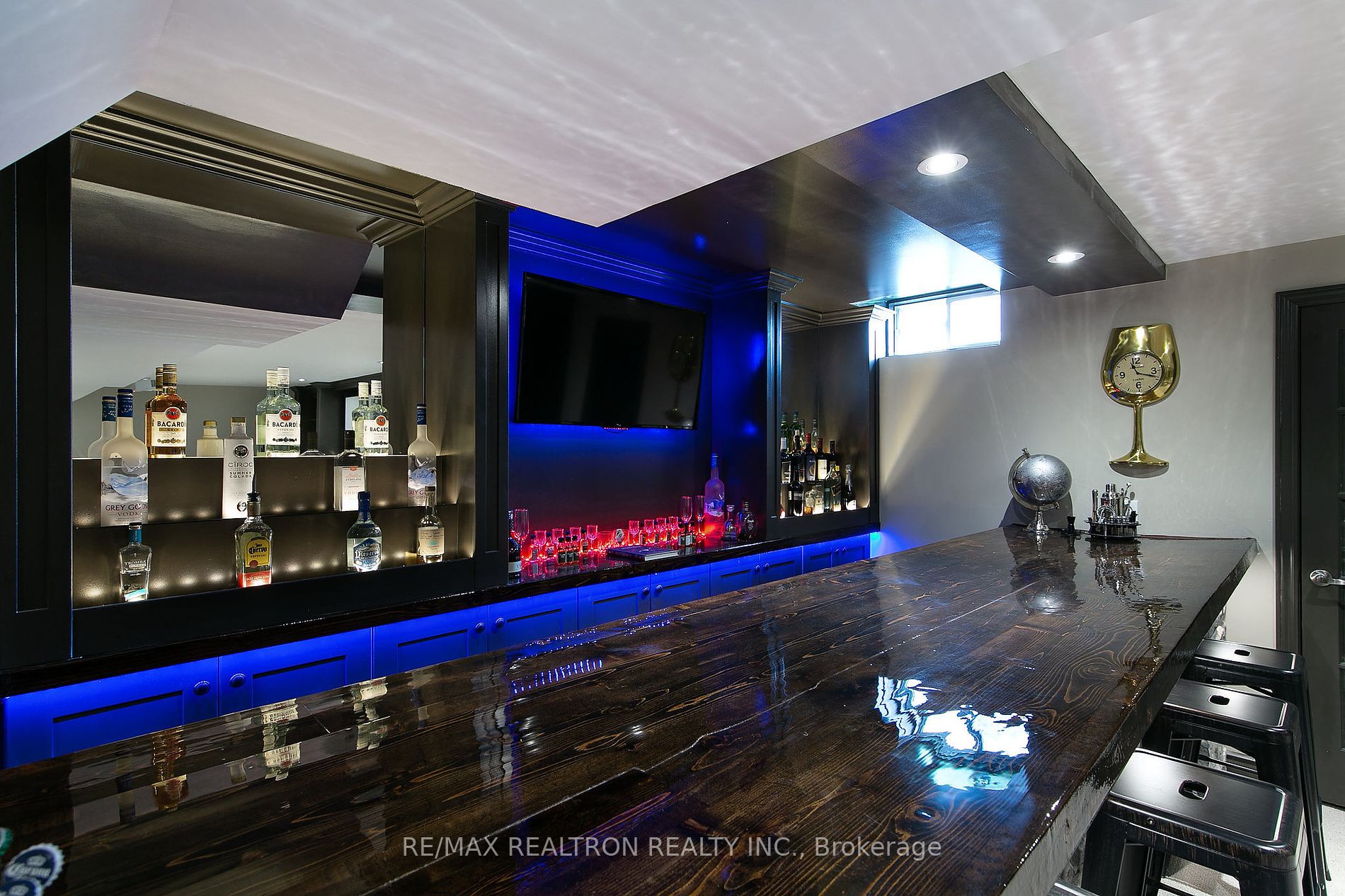 148 Hutchinson Drive
