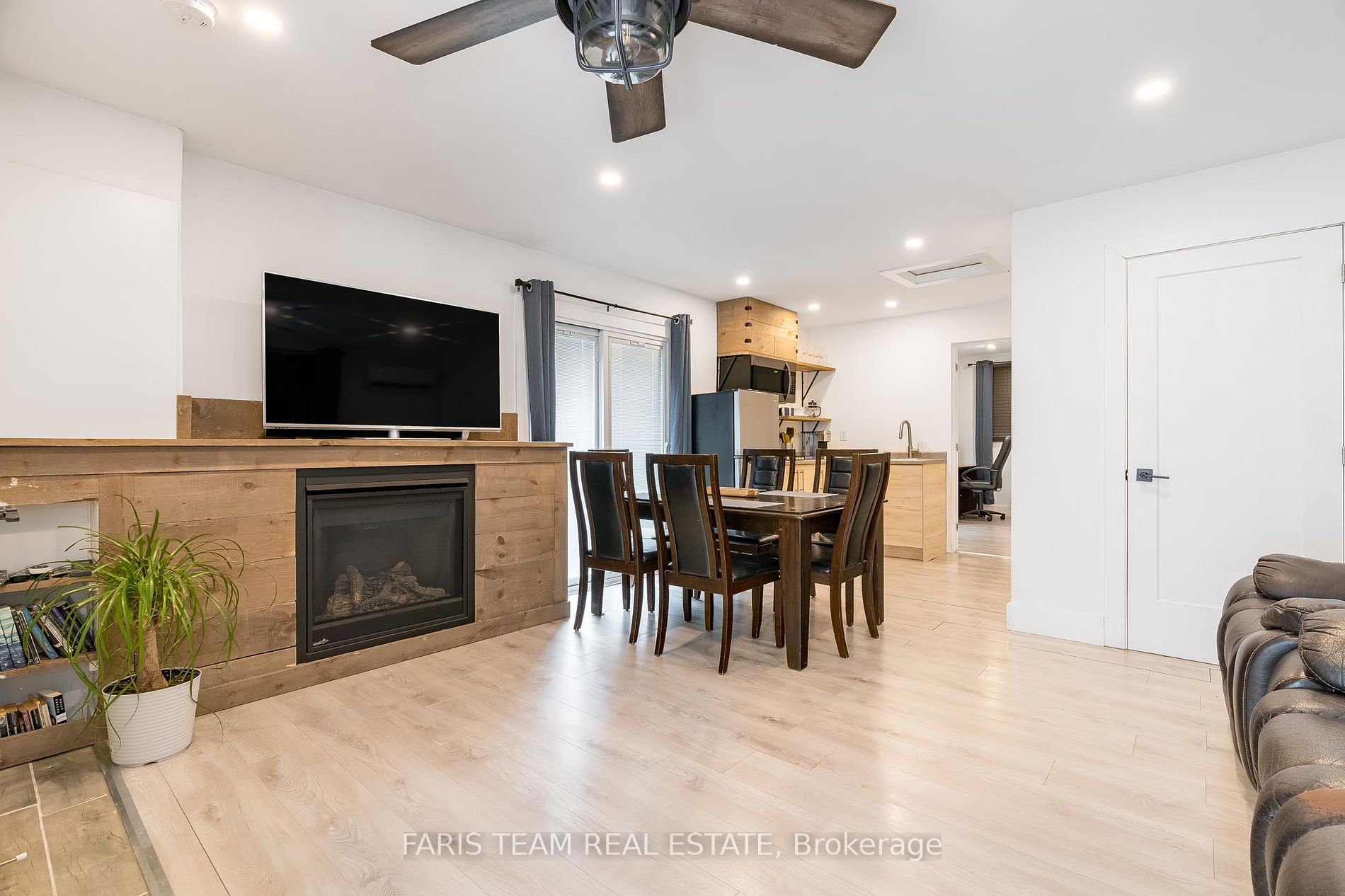 2041 Lilac Drive