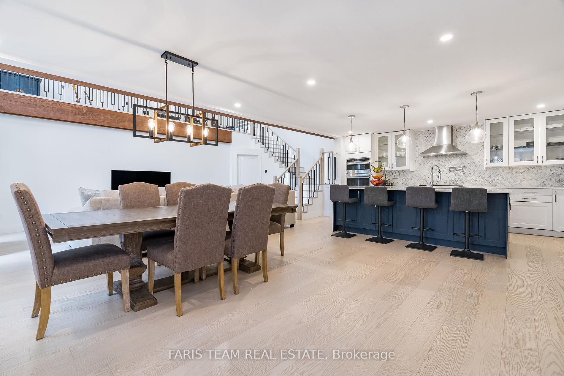 2041 Lilac Drive