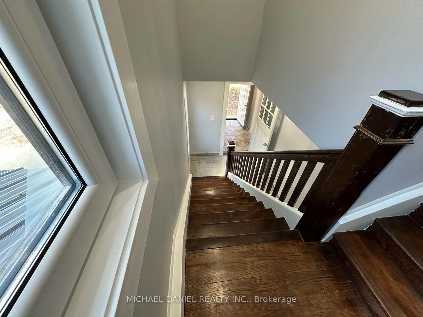 6222 Yonge Street, #Upper