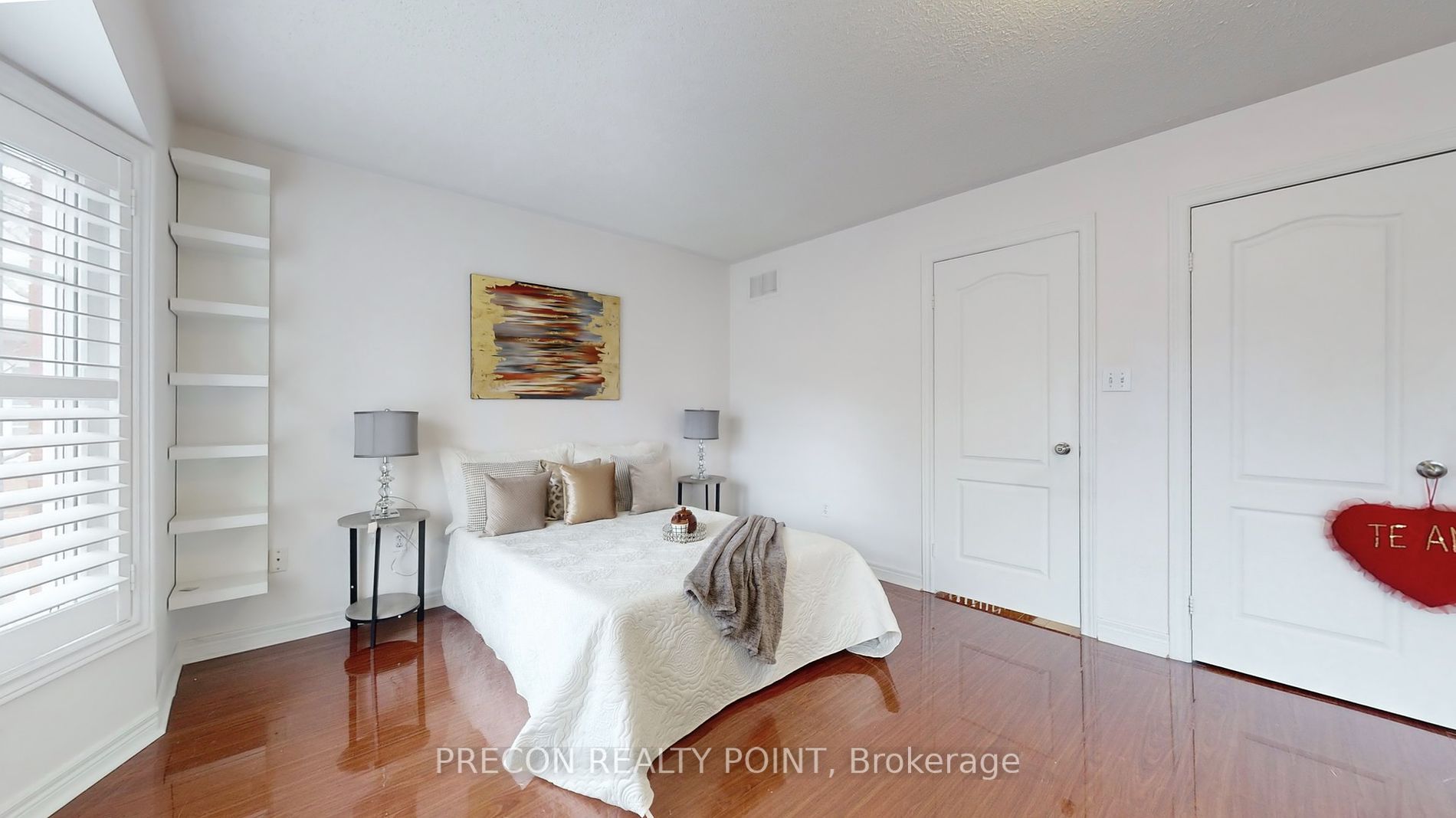 190 Harding Boulevard W, #112