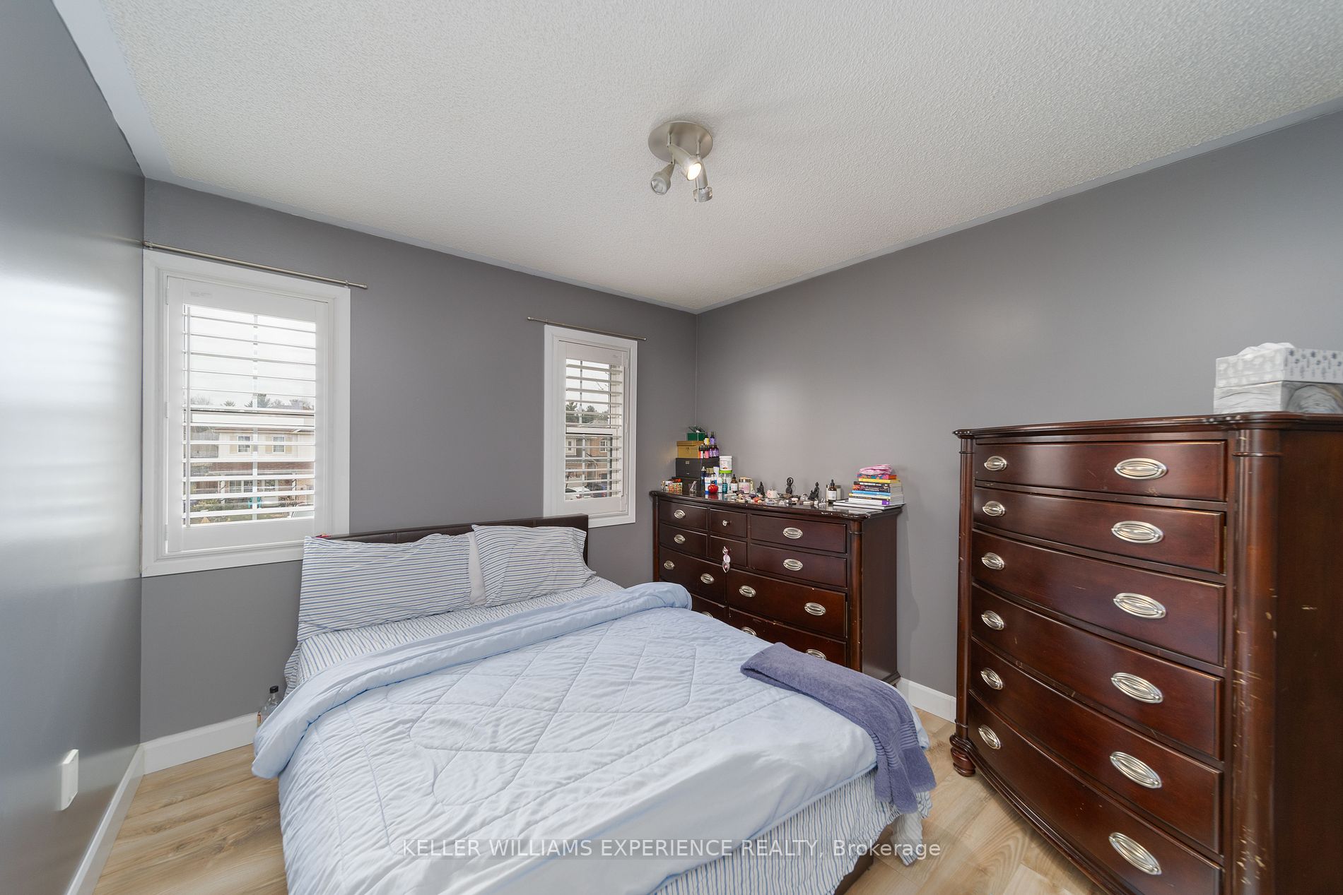21 Truax Cres