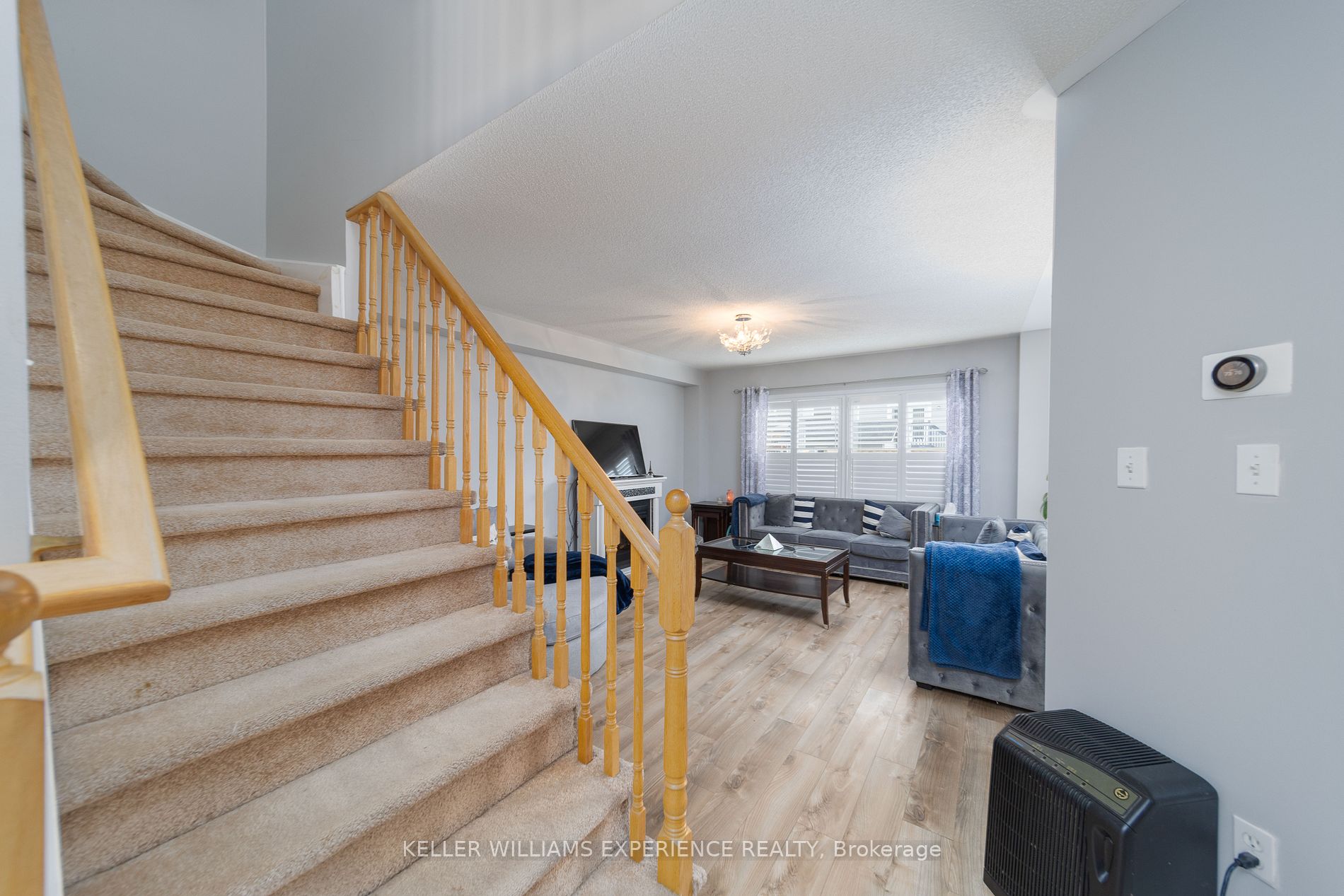 21 Truax Cres