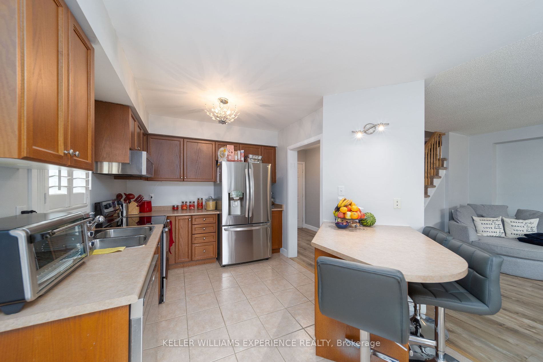 21 Truax Cres